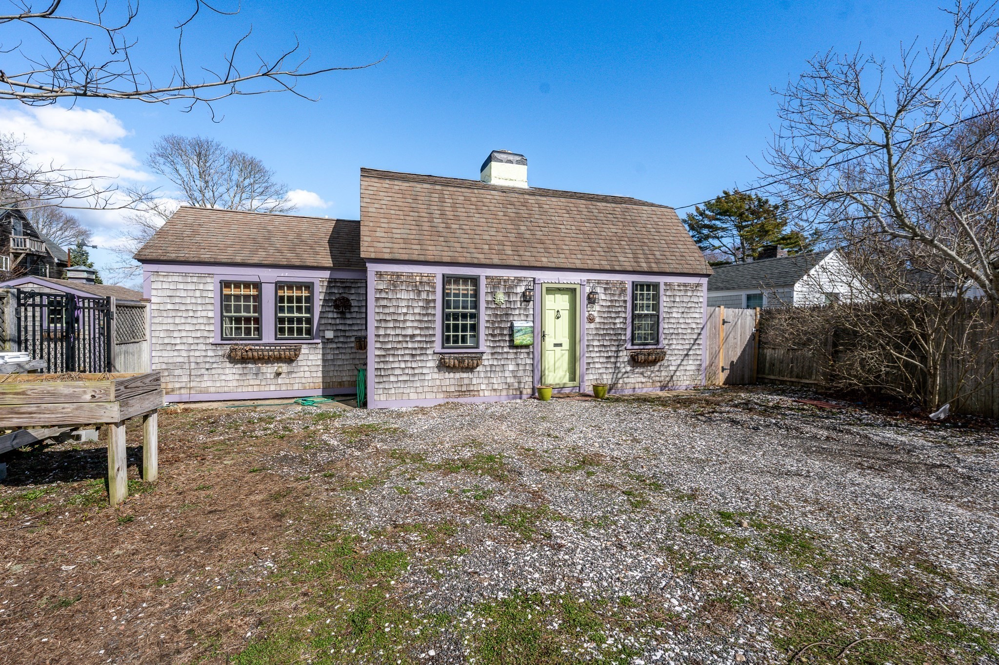 86 Sea St, Barnstable, MA 02601