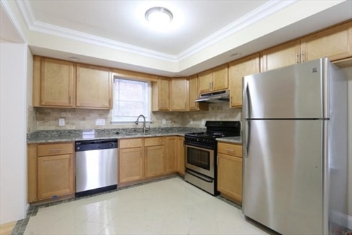 6 Guild St, Apt 6