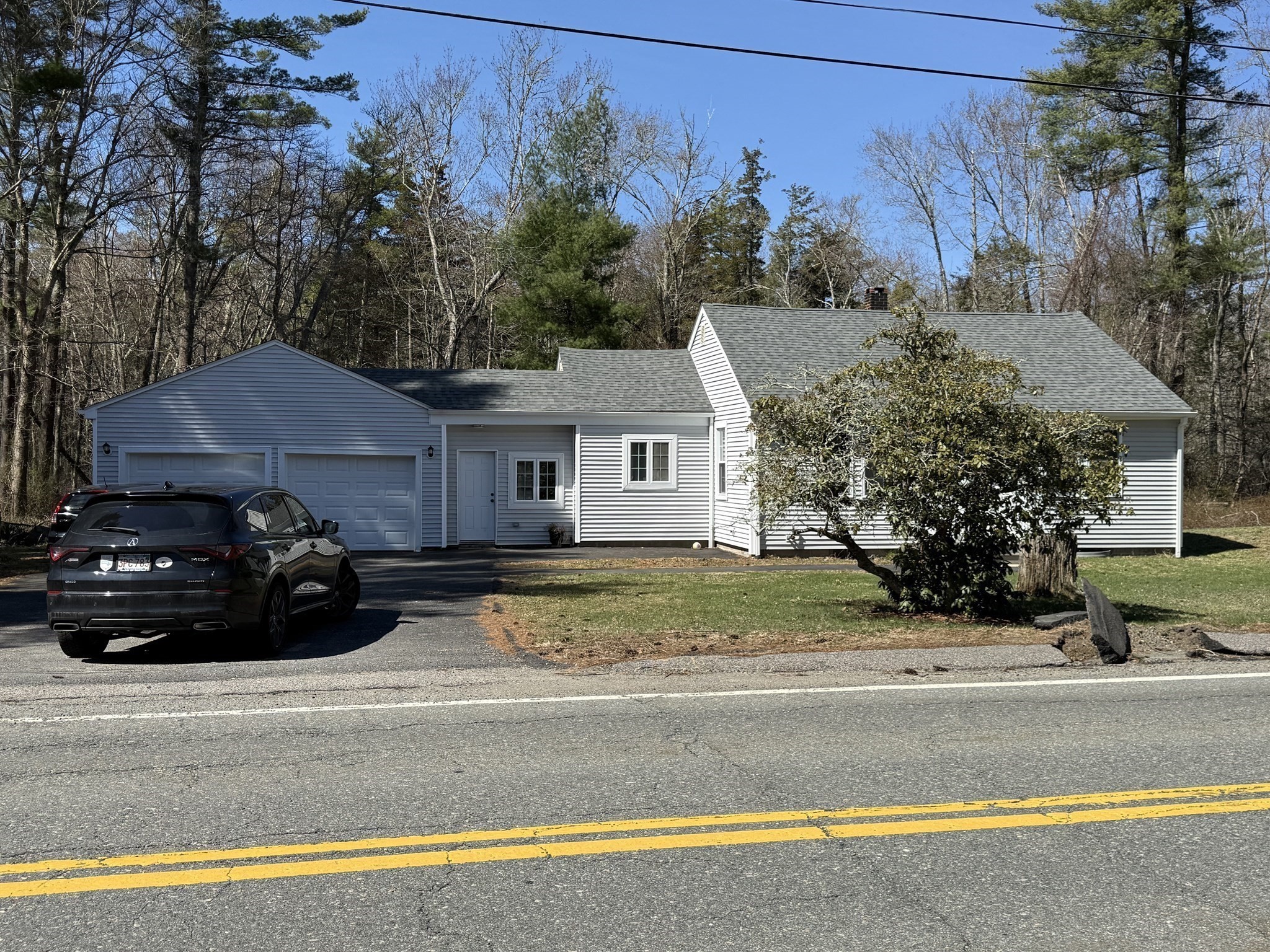 73 County Road, Freetown, MA 02717