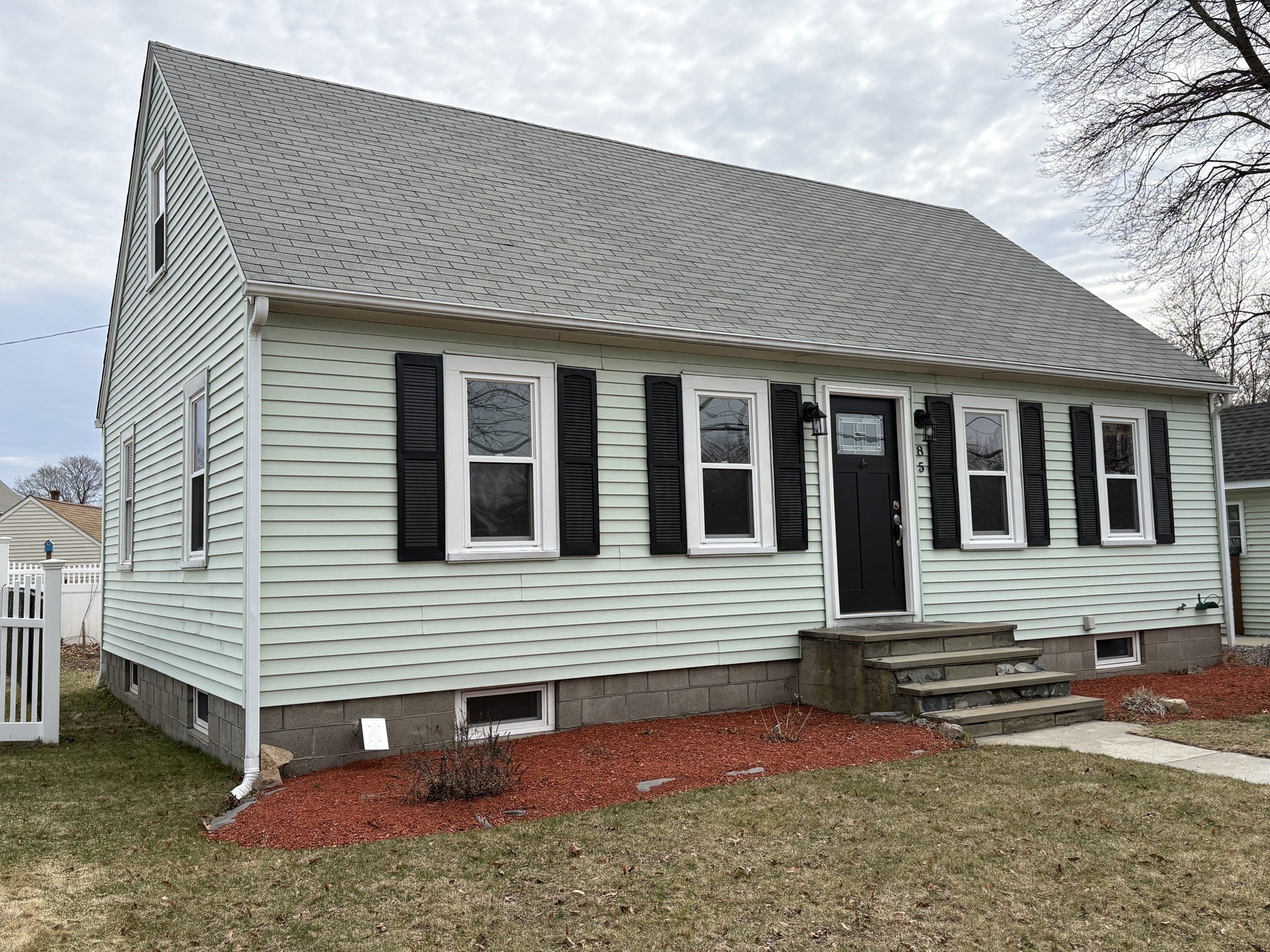 85 Rivulet St, Uxbridge, MA 01569