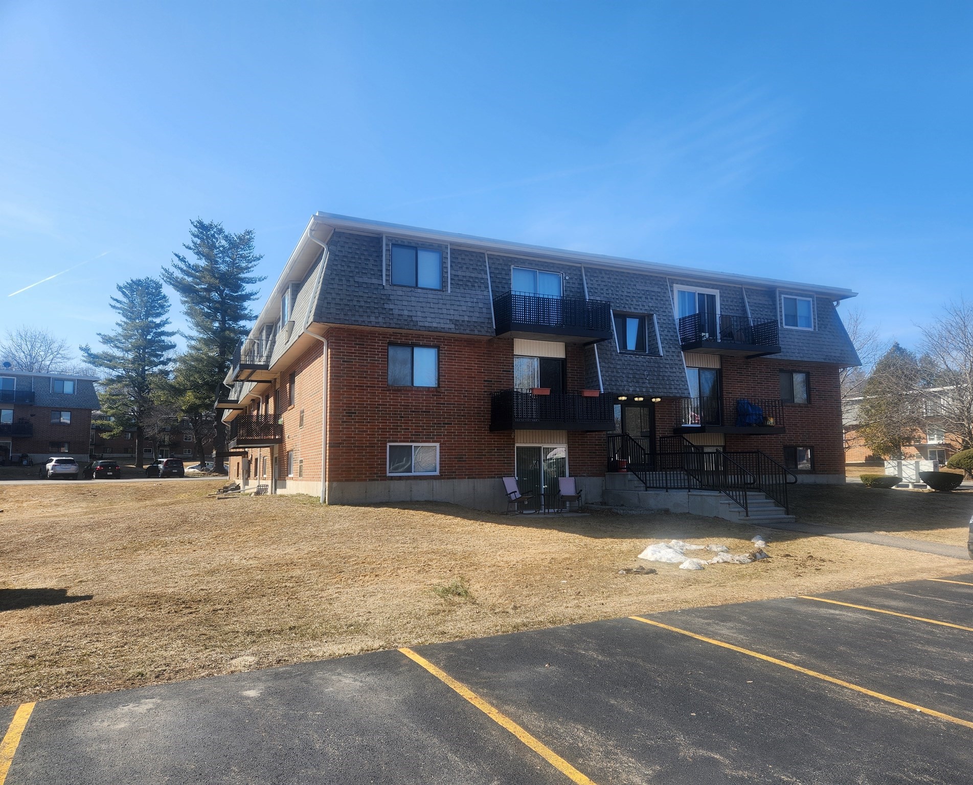 176 Maple Avenue Unit 6-26, Rutland, MA 01543