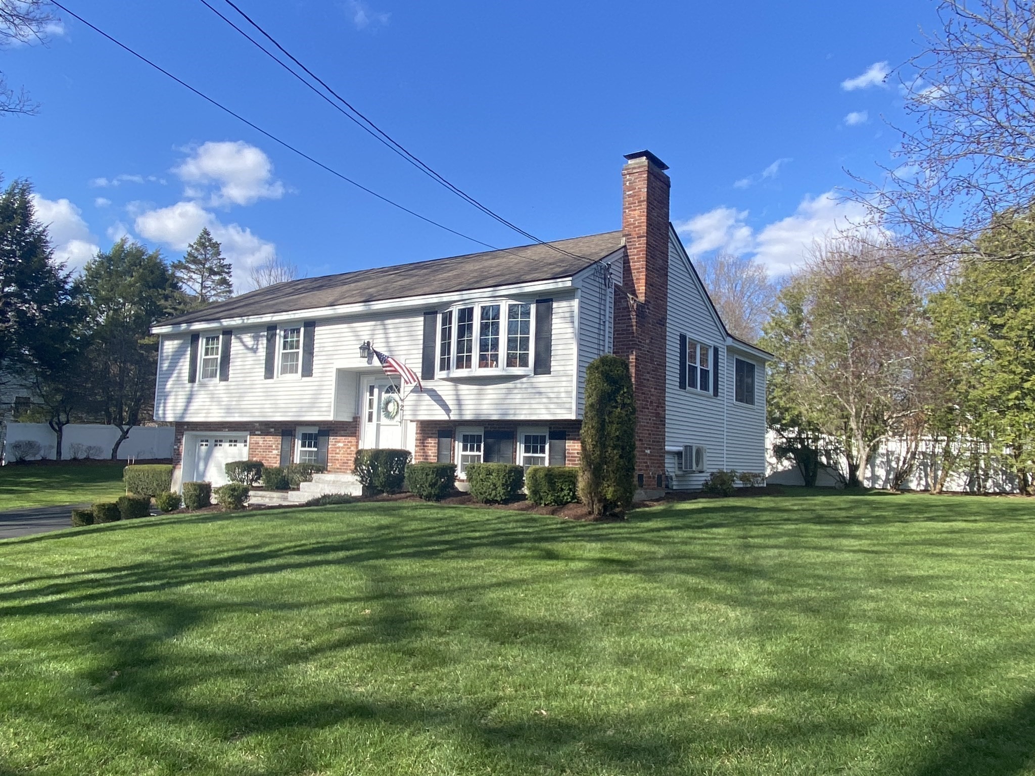 2 Fitzpatrick Rd, Grafton, MA 01519
