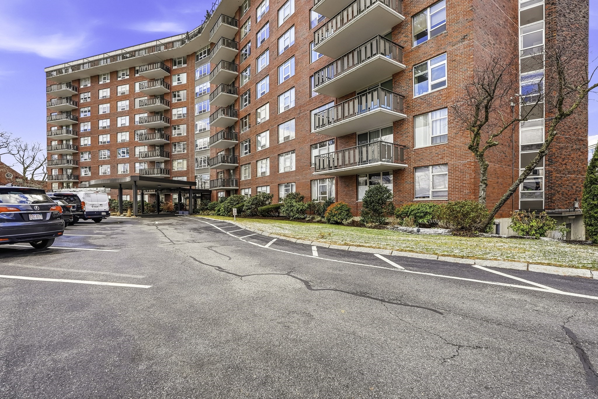 280 Boylston St Unit 308, Newton, MA 02467