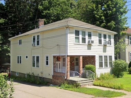 105 Warwick Rd, Newton, MA 02465