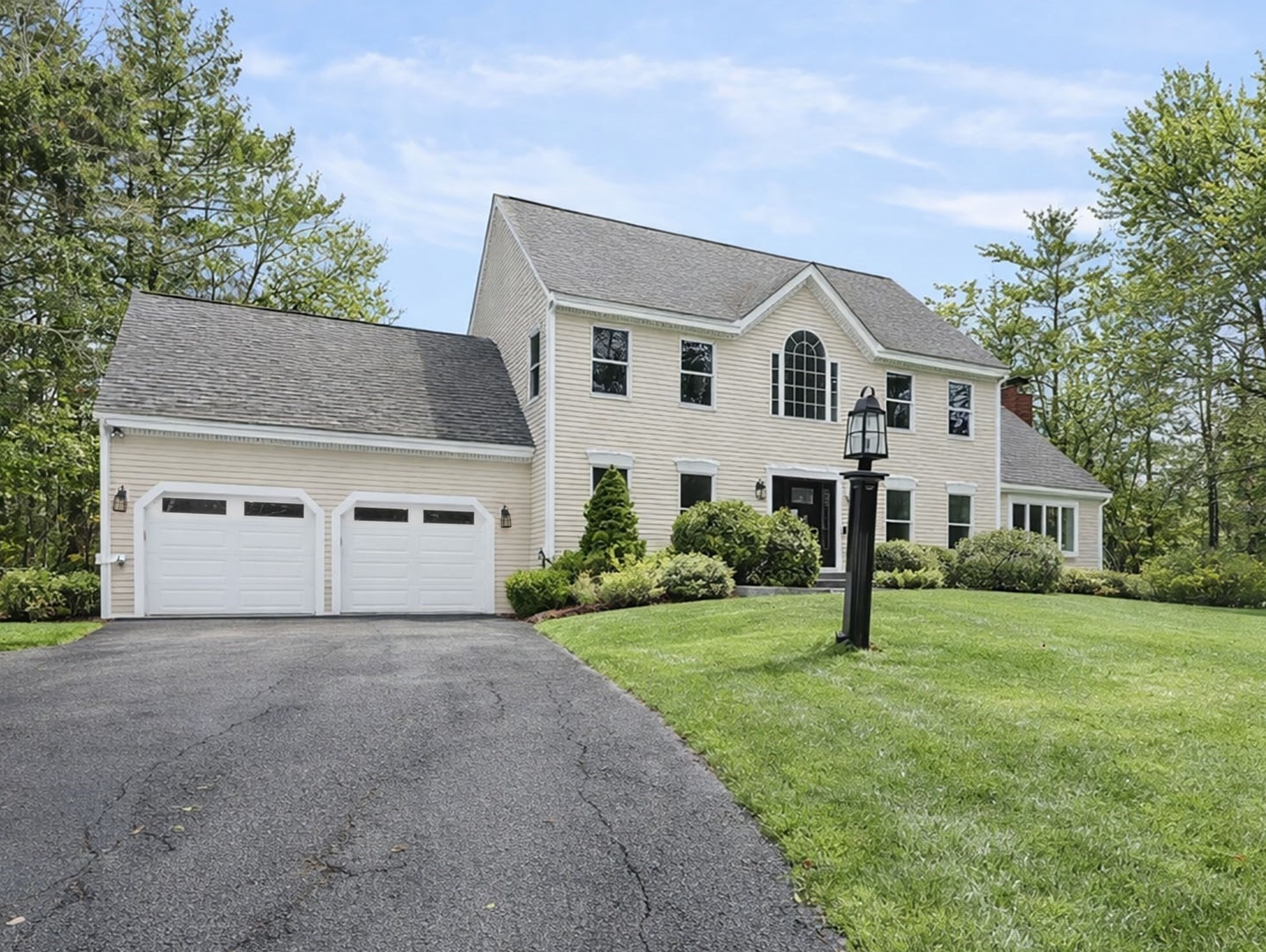 23 Panettieri Drive, Lakeville, MA 02347