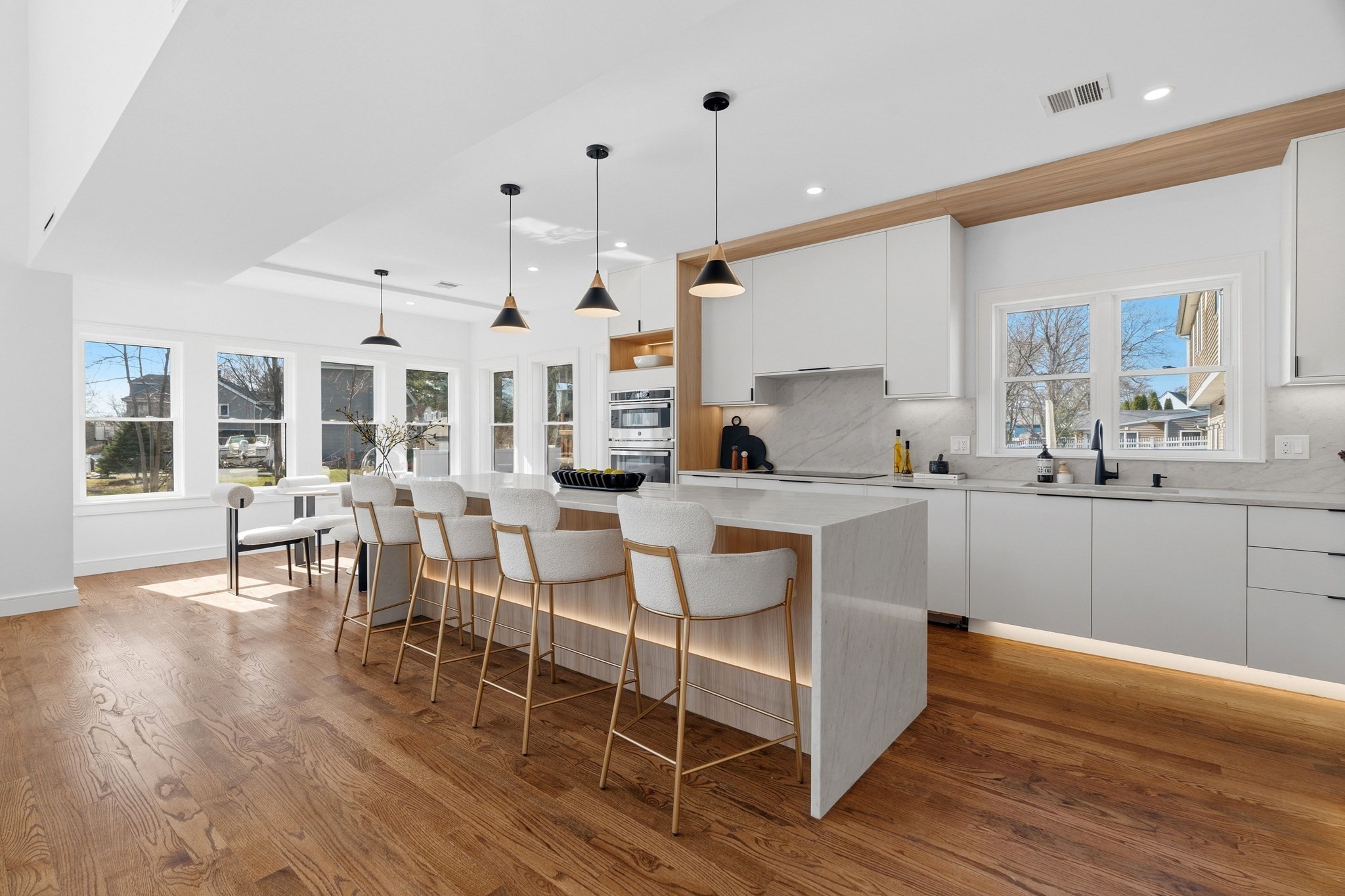 36 Charles, Natick, MA 01760