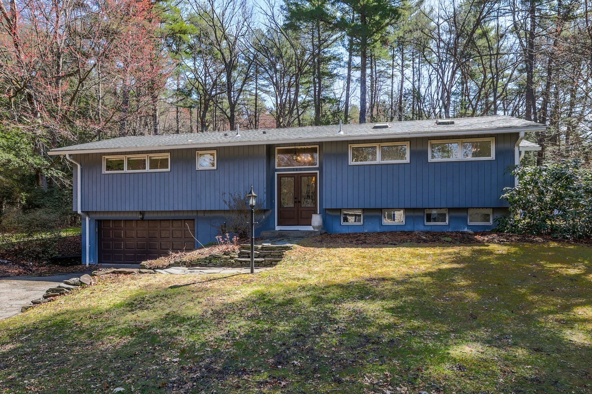 148 Aubinwood Road, Amherst, MA 01002