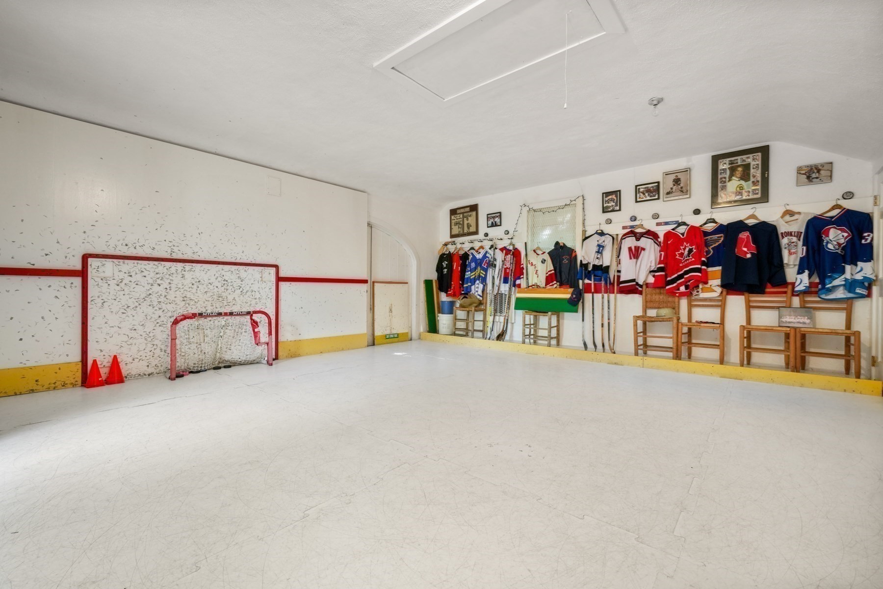 198 Clyde Street, Brookline, MA 02467 - Image 32