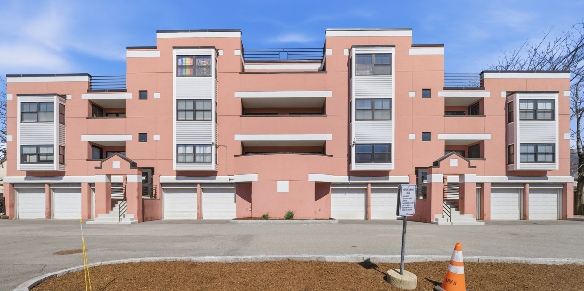 60 Gibson St Unit B1, Dorchester, Boston, MA 02122