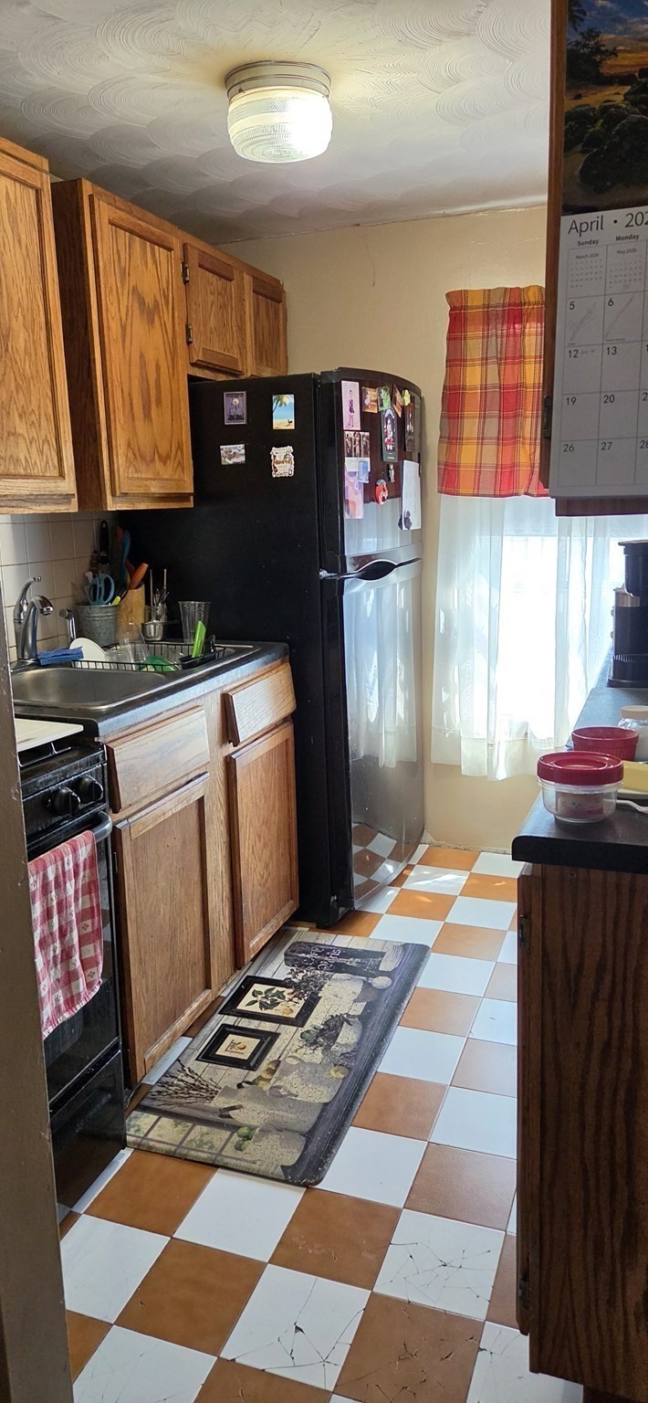 155 Rodman St, Fall River, MA 02721 - Image 8