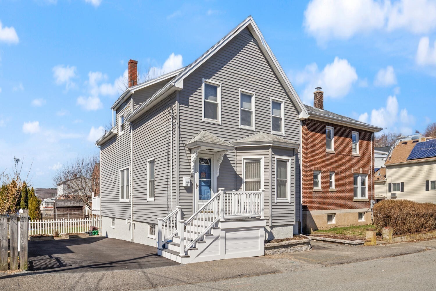 18 Hampden St, Gloucester, MA 01930