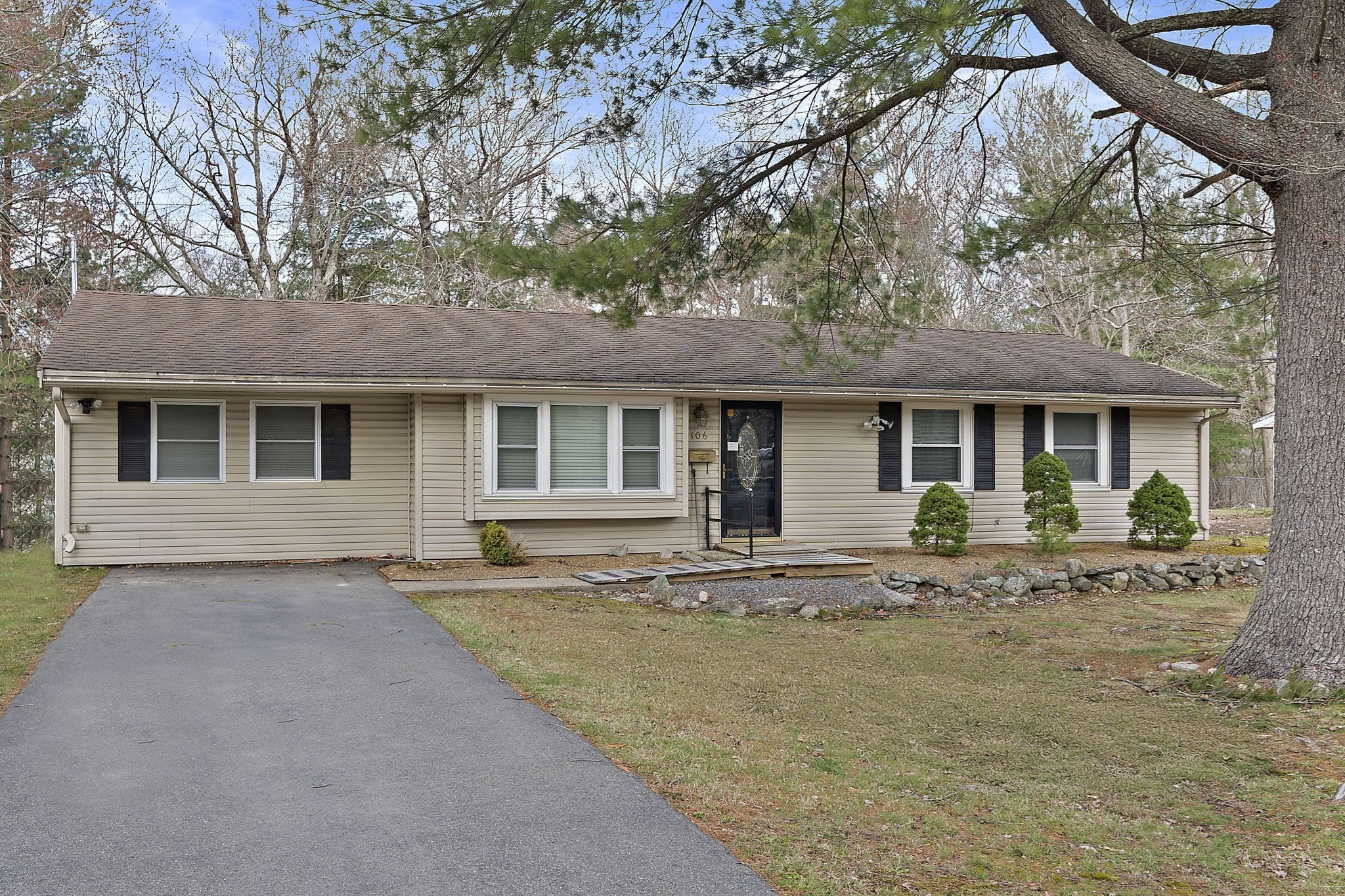 106 Sinclair Road, Brockton, MA 02302