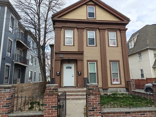 102 Mount Pleasant Ave, Apt 1