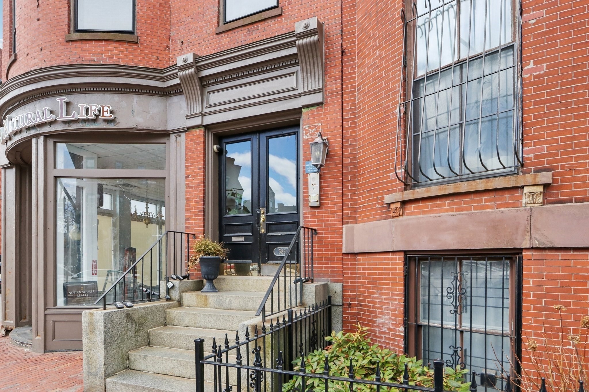 535 Shawmut Av Unit 5, Roxbury, Boston, MA 02118 - Image 37