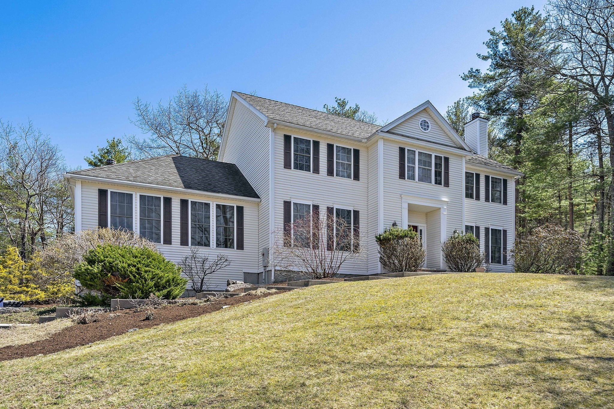 17 Alexandra Way, Acton, MA 01720