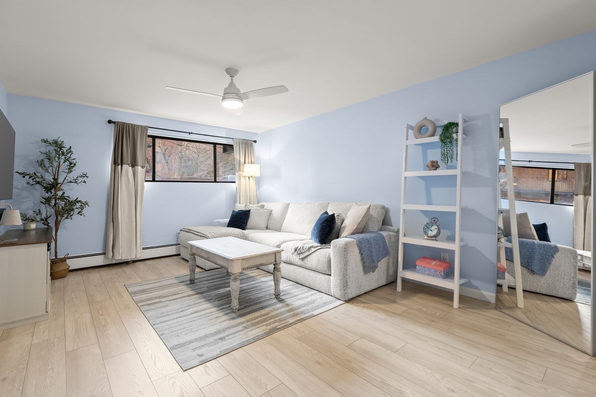 400 Savin Hill Ave Unit 6, Dorchester, Boston, MA 02125