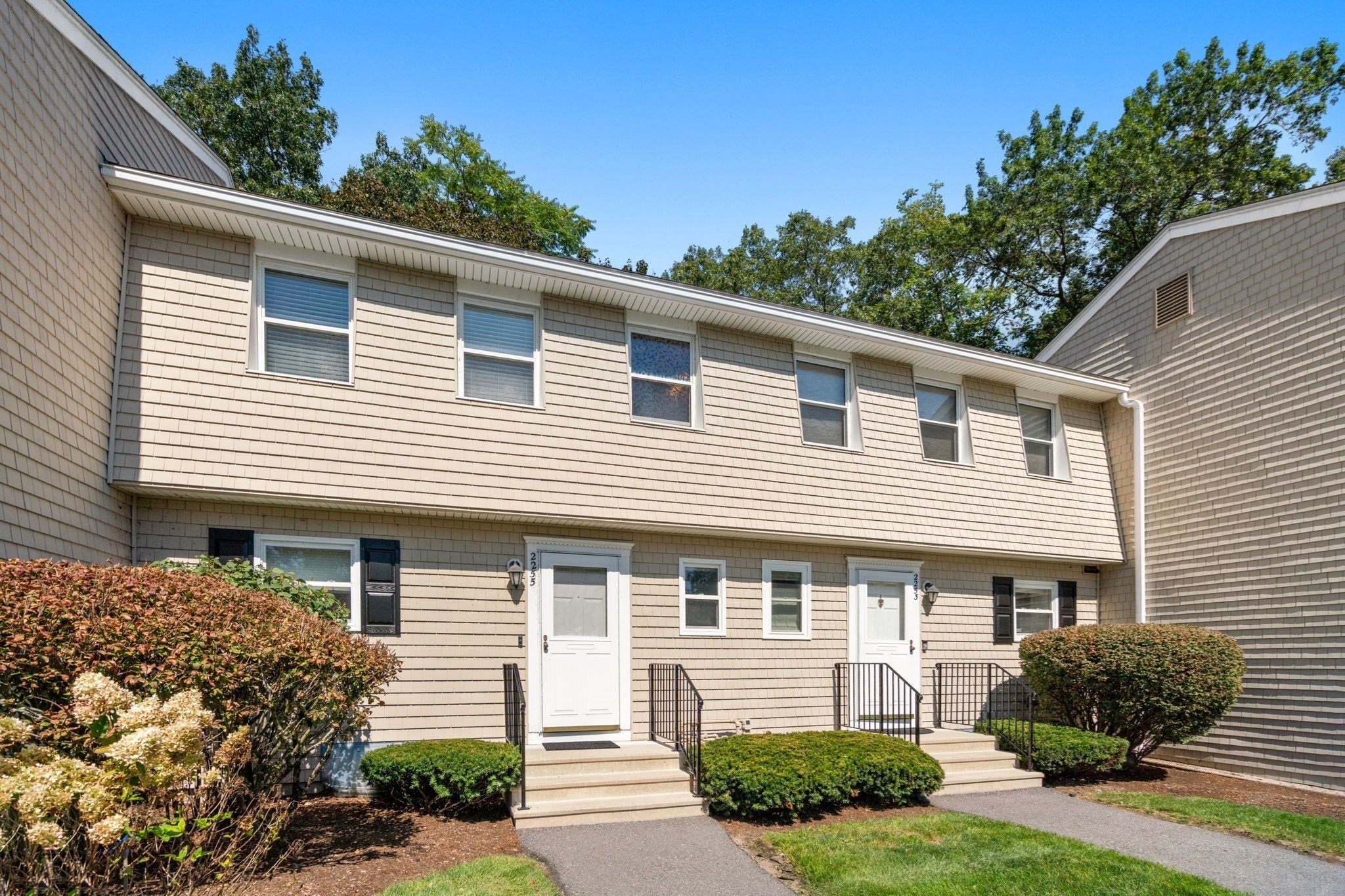 2255 Commonwealth Ave Unit 2255, Newton, MA 02466