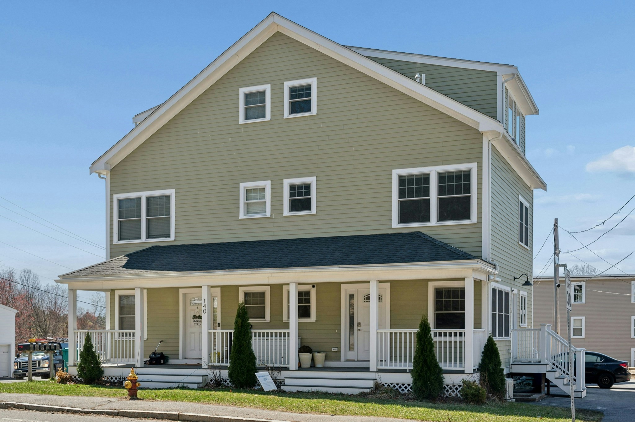 140 Main St Unit B, Upton, MA 01568