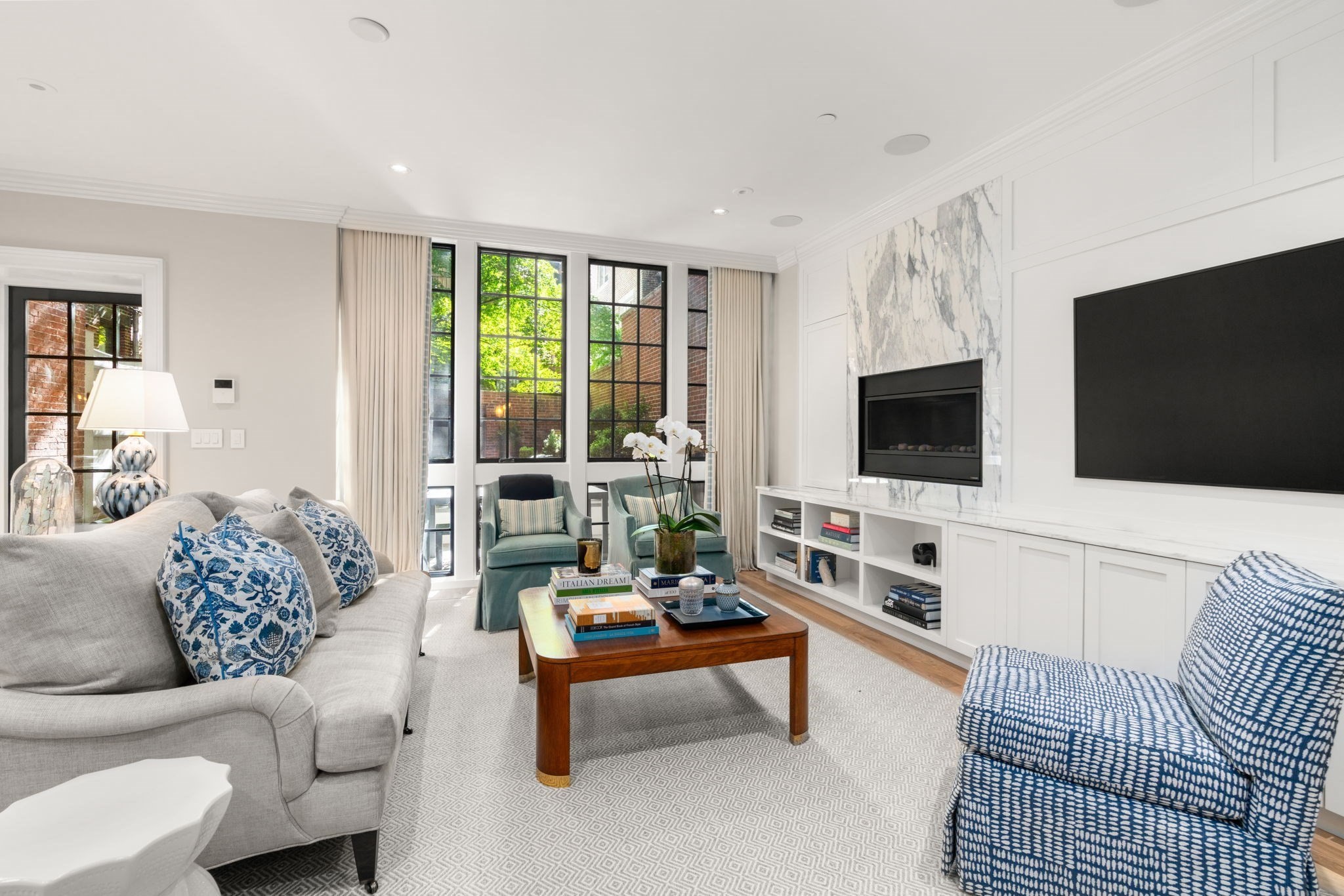 82 Mount Vernon Street Unit 1, Beacon Hill, Boston, MA 02108