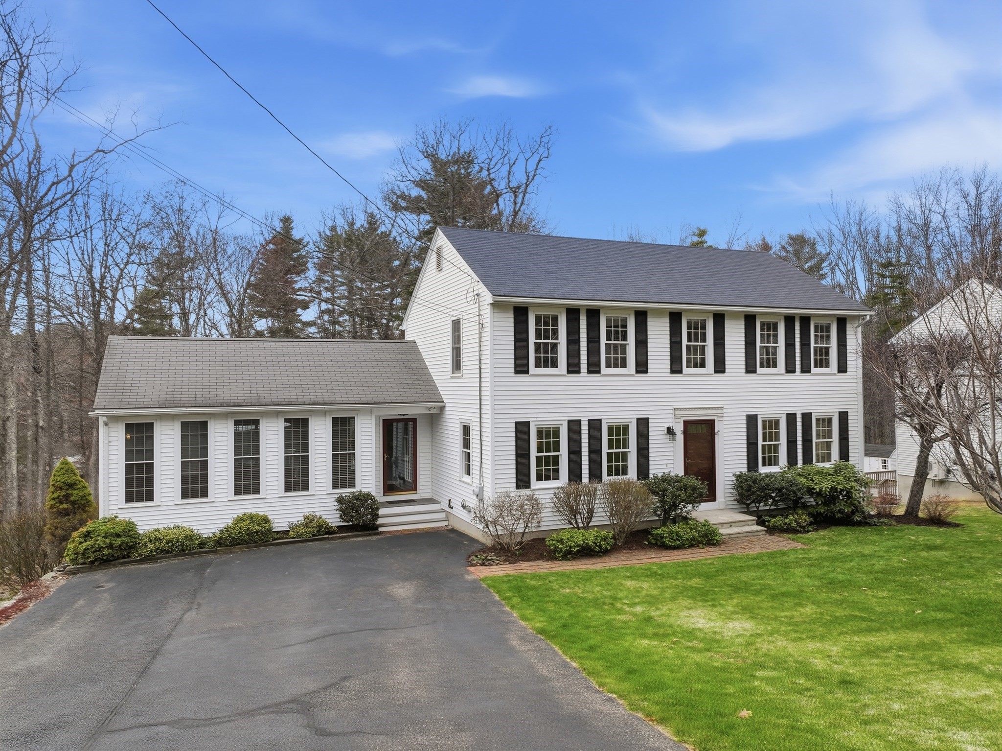 51 Clark Rd, Sturbridge, MA 01518