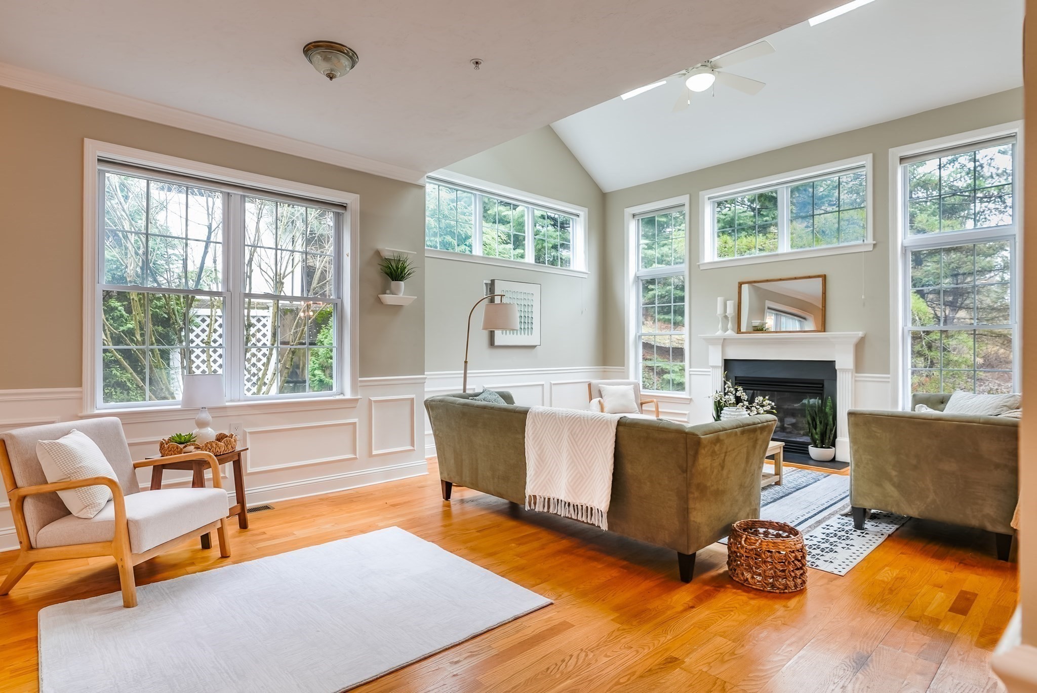 432 Boxwood Ln Unit 432, Clinton, MA 01510 - Image 4