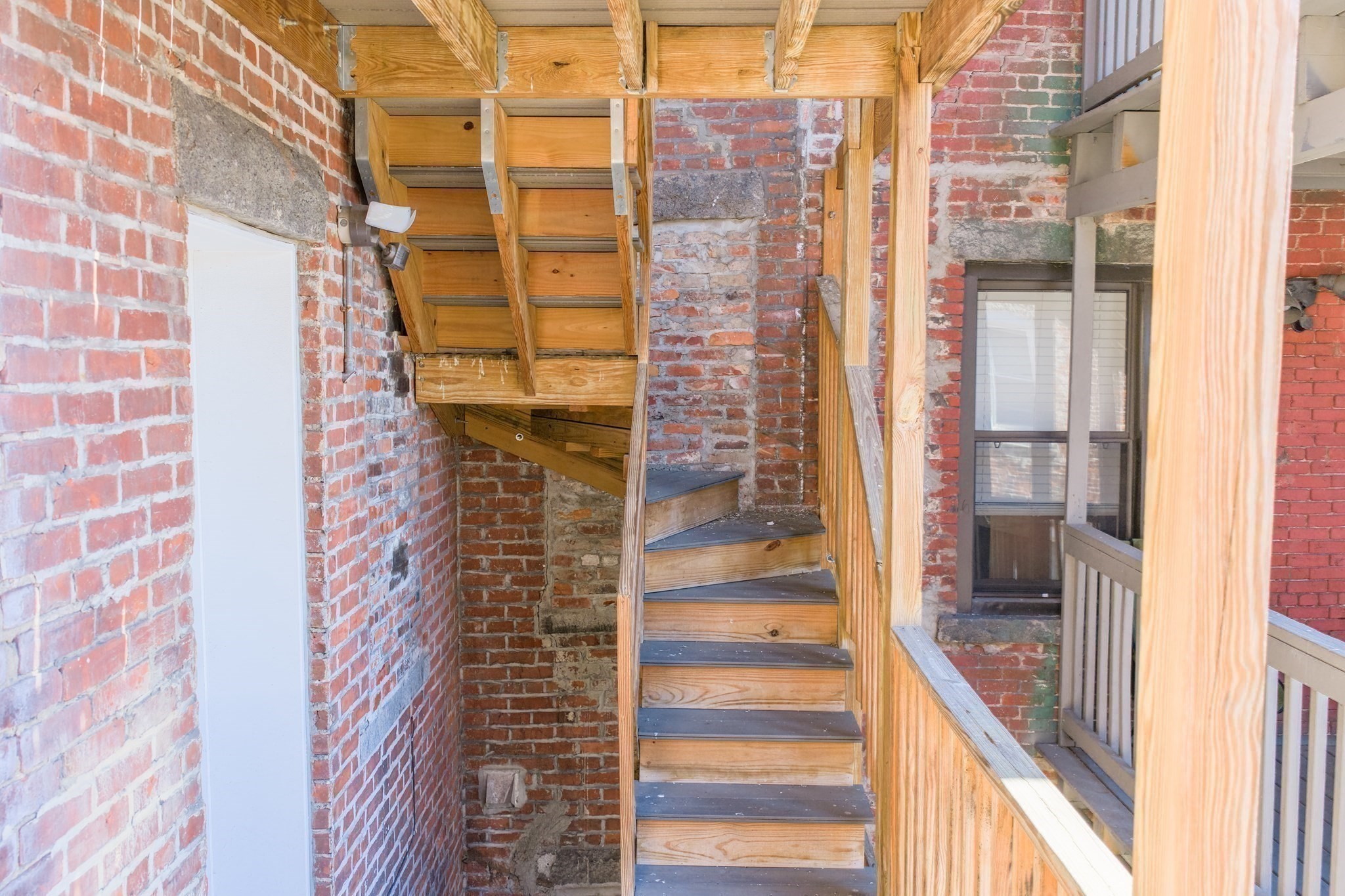 28 Chelsea St, East Boston, Boston, MA 02128 - Image 31