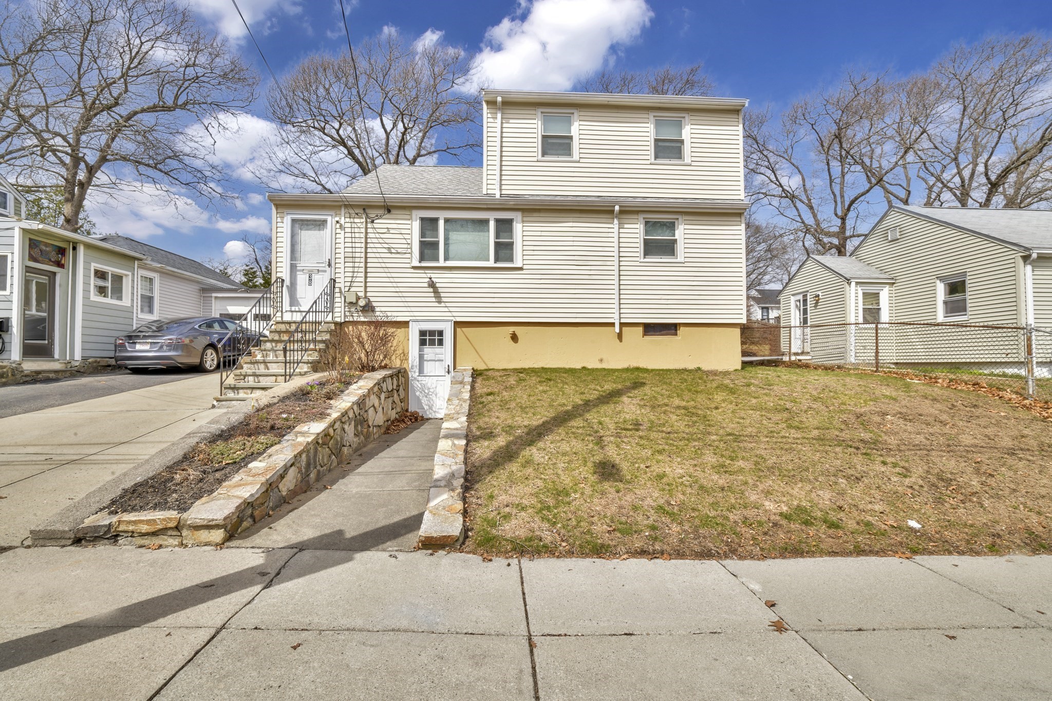 38 Grassmere Rd, Hyde Park, Boston, MA 02136