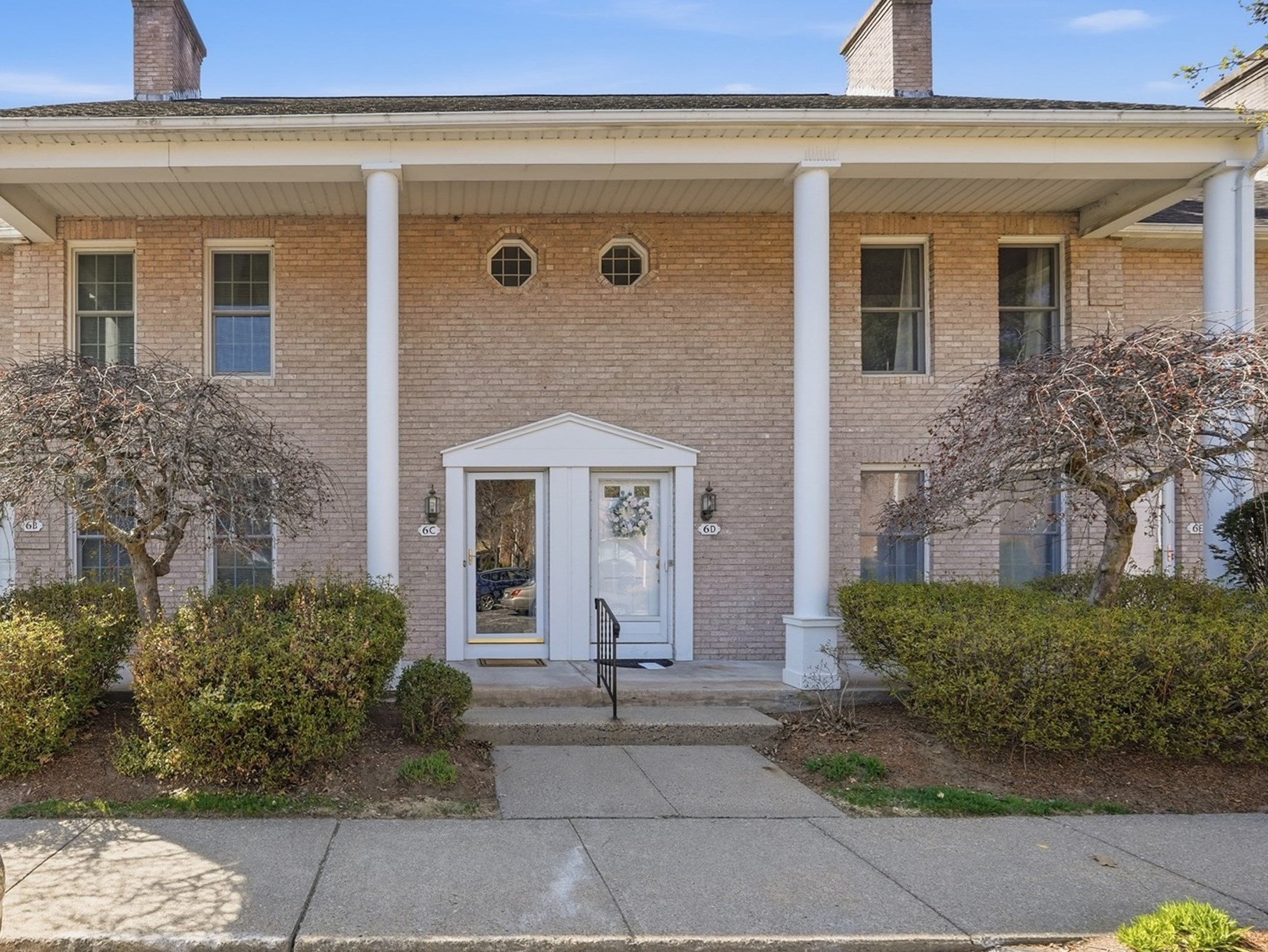 6 Mansion Woods Dr Unit C, Agawam, MA 01001