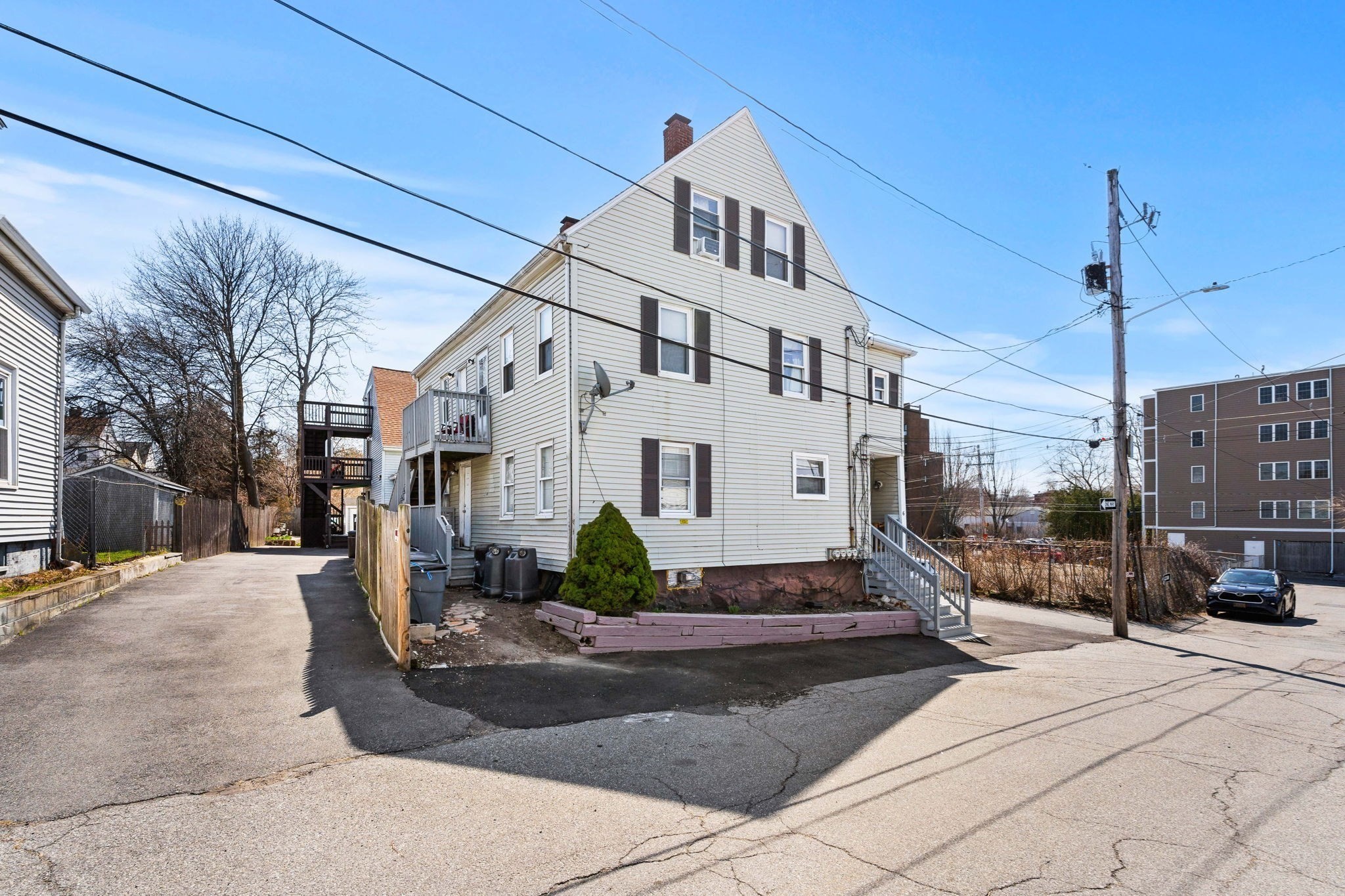6 Munroe St, Peabody, MA 01960 - Image 3
