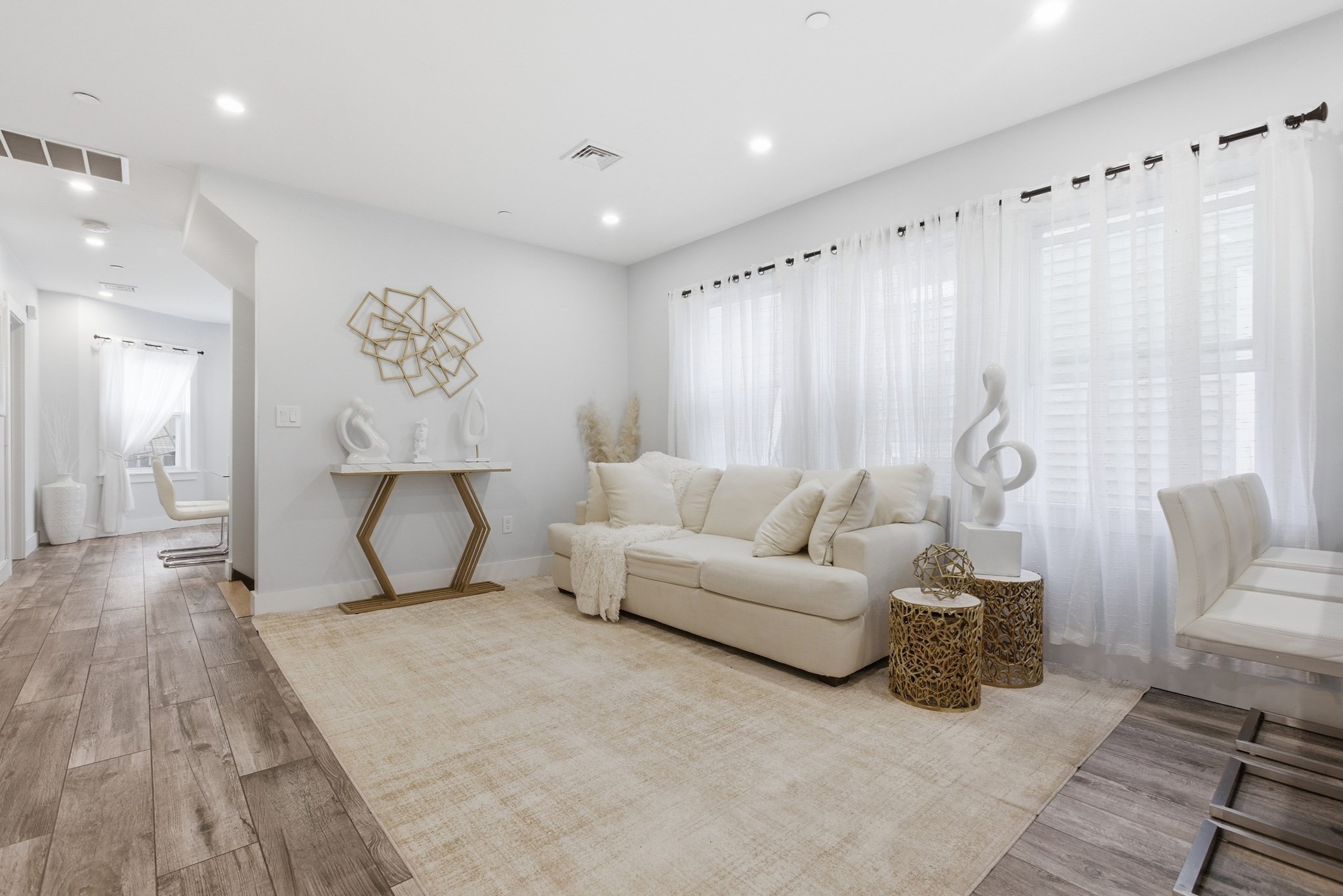 61 Shepton St, Dorchester, Boston, MA 02124 - Image 4