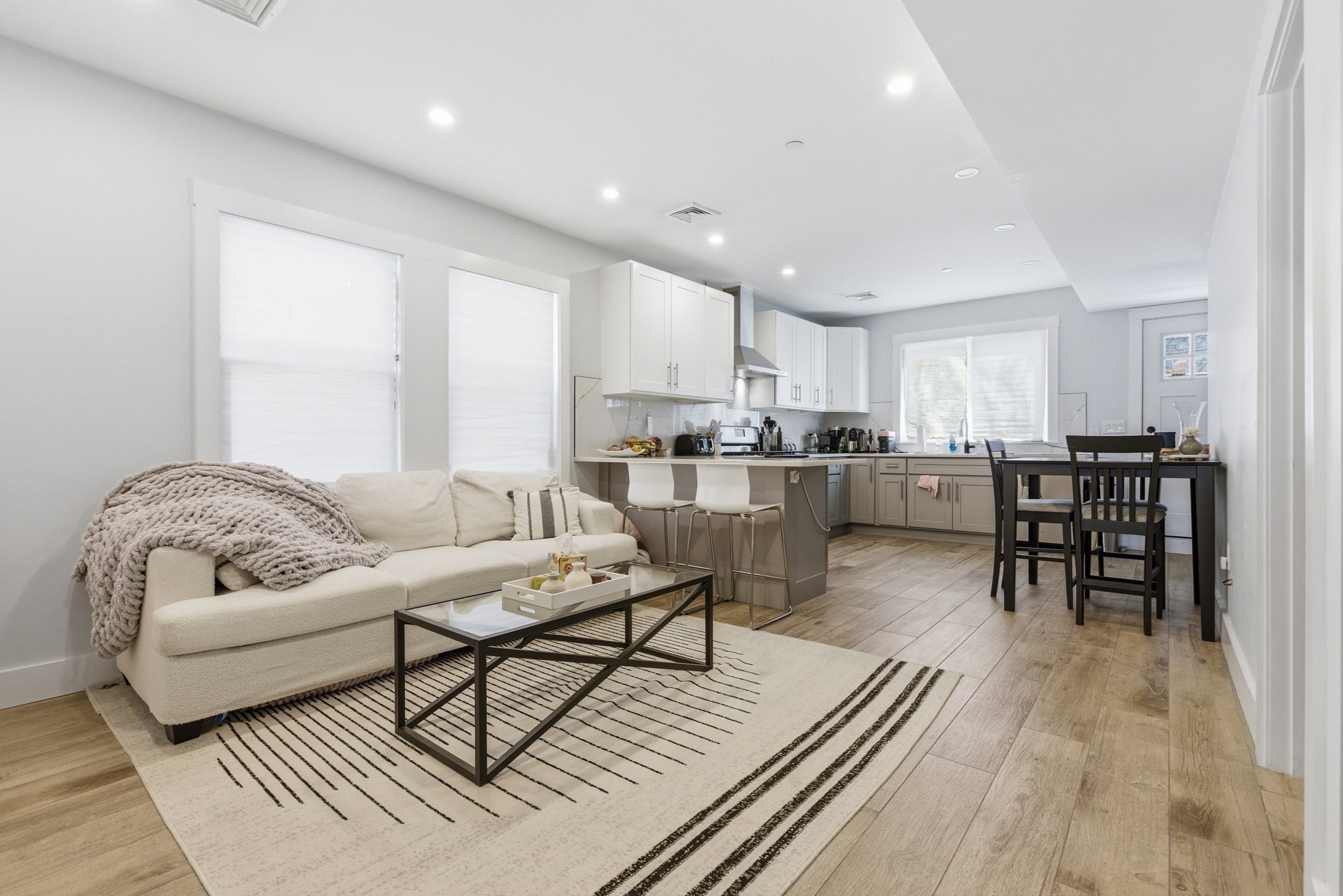 61 Shepton St, Dorchester, Boston, MA 02124 - Image 5