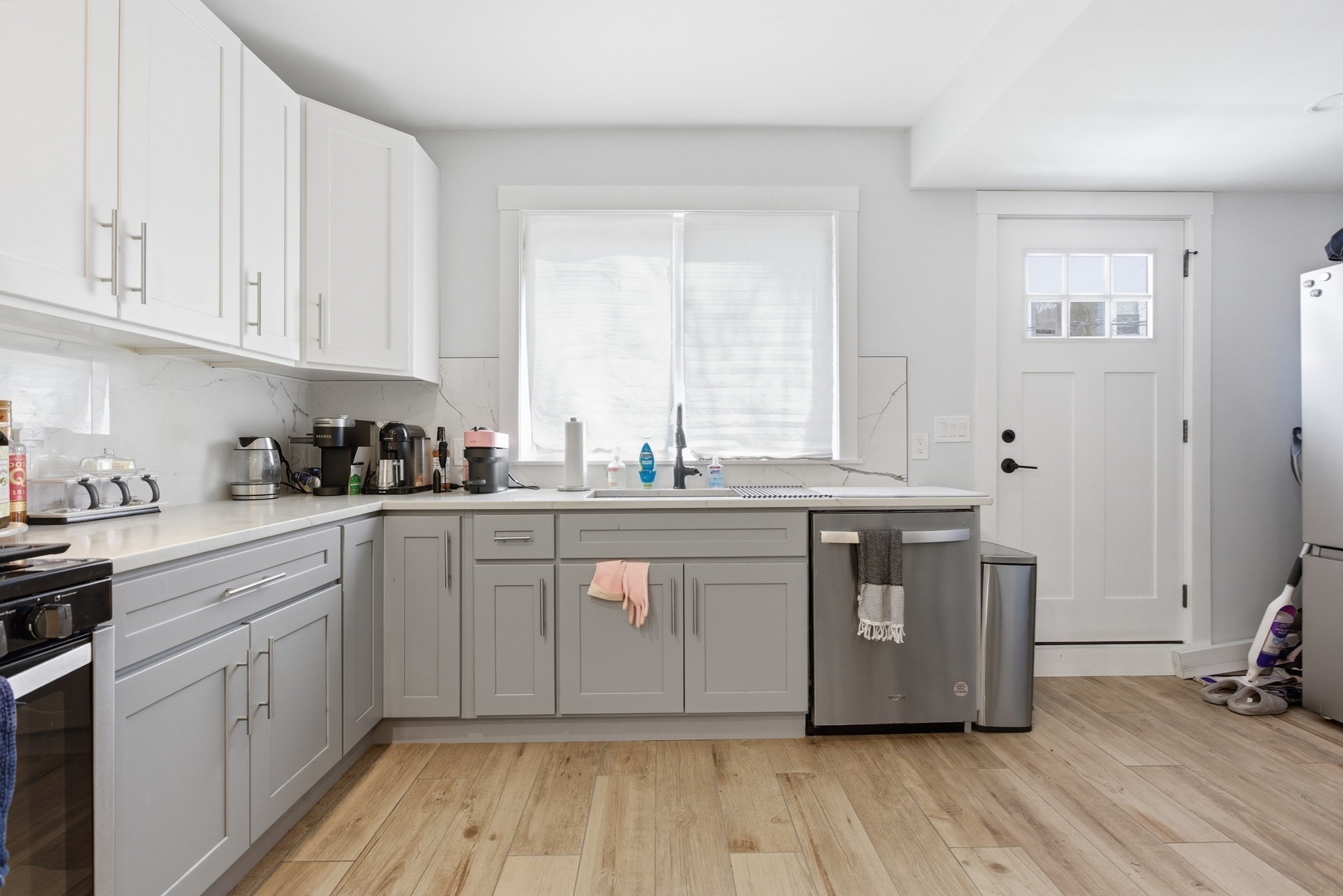 61 Shepton St, Dorchester, Boston, MA 02124 - Image 10