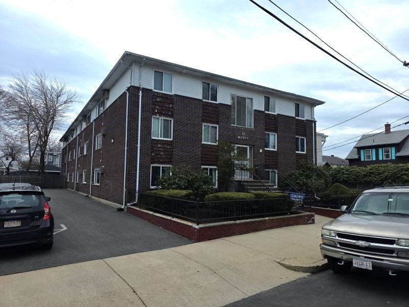 70 Mudge St Unit 12, Lynn, MA 01902