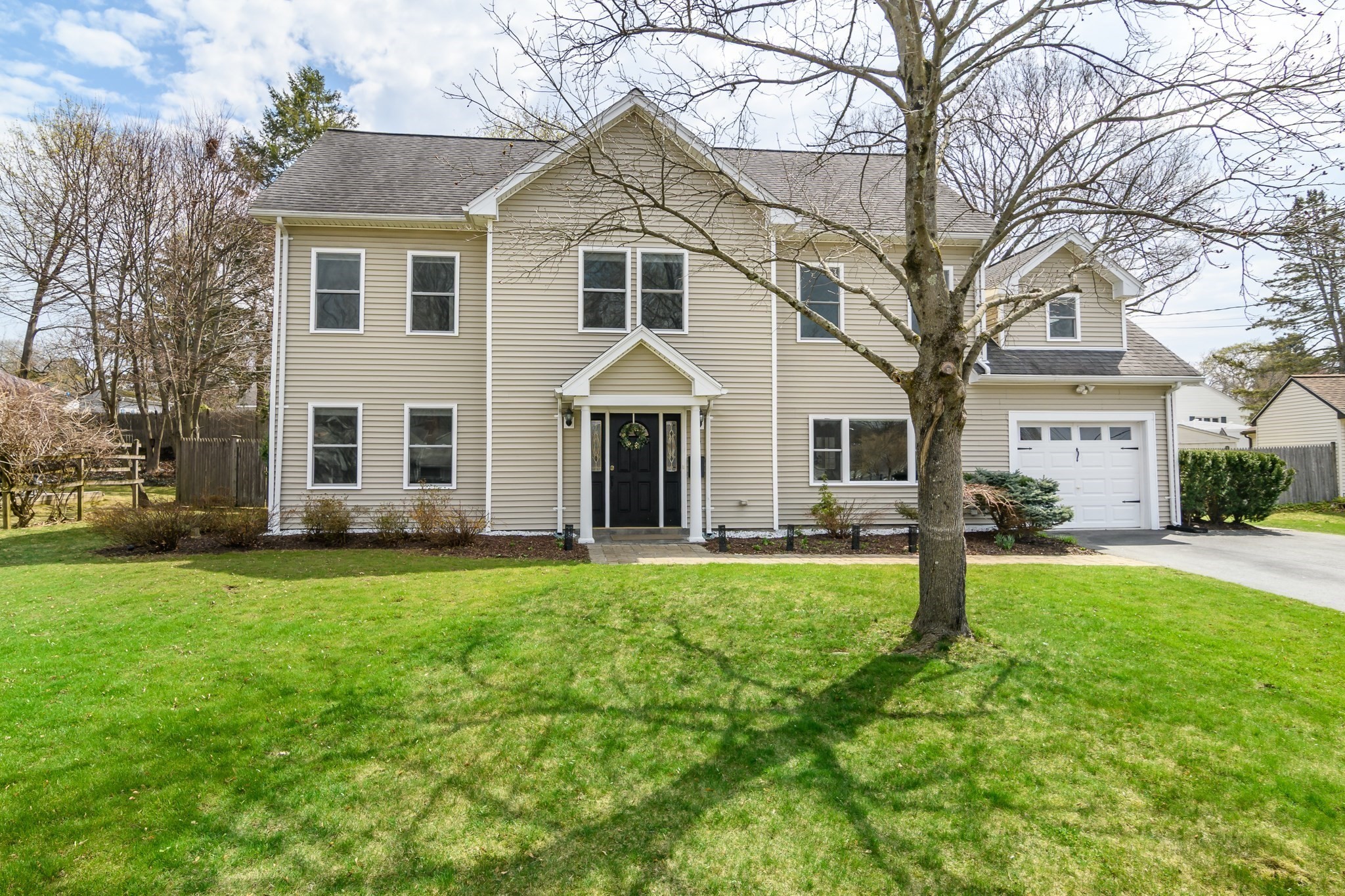 3 Leighton St, Natick, MA 01760