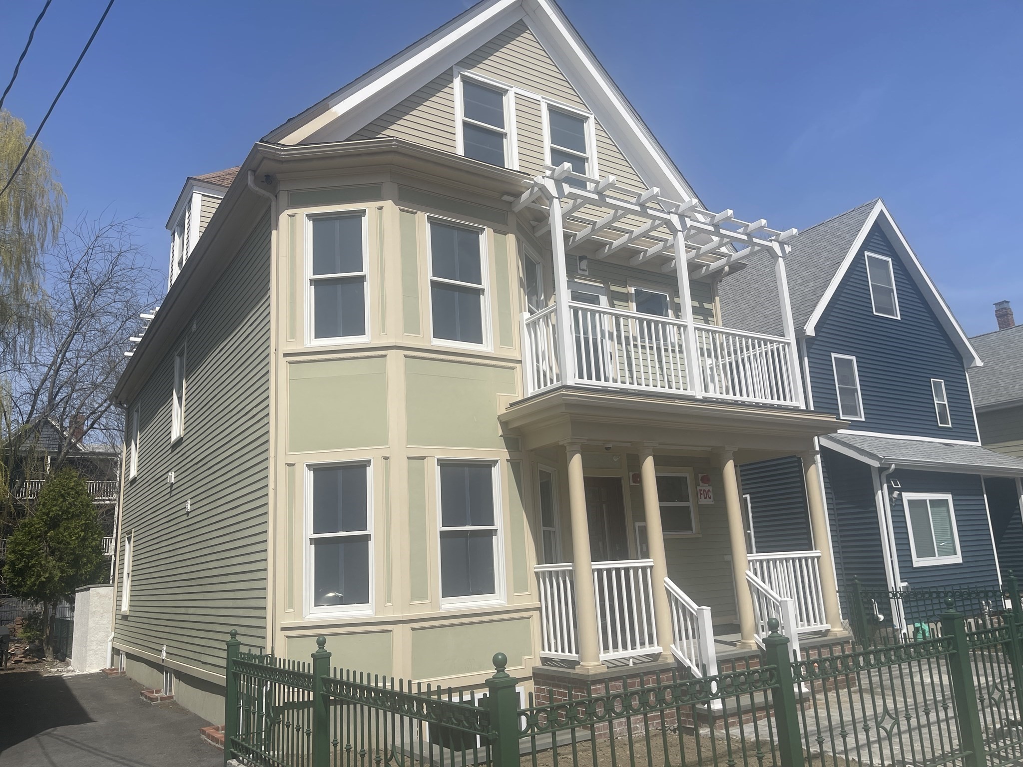 74 Wheatland, Somerville, MA 02145