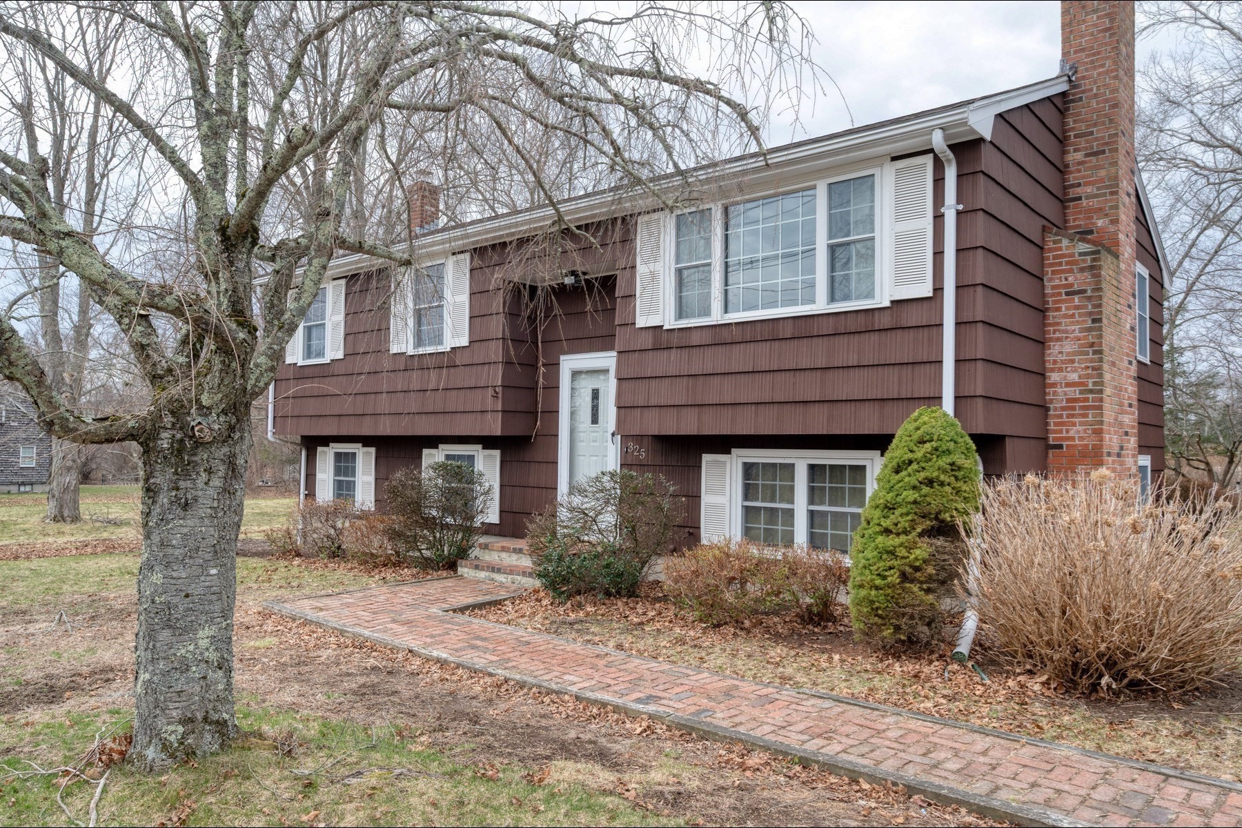 325 Thatcher Street, Brockton, MA 02302