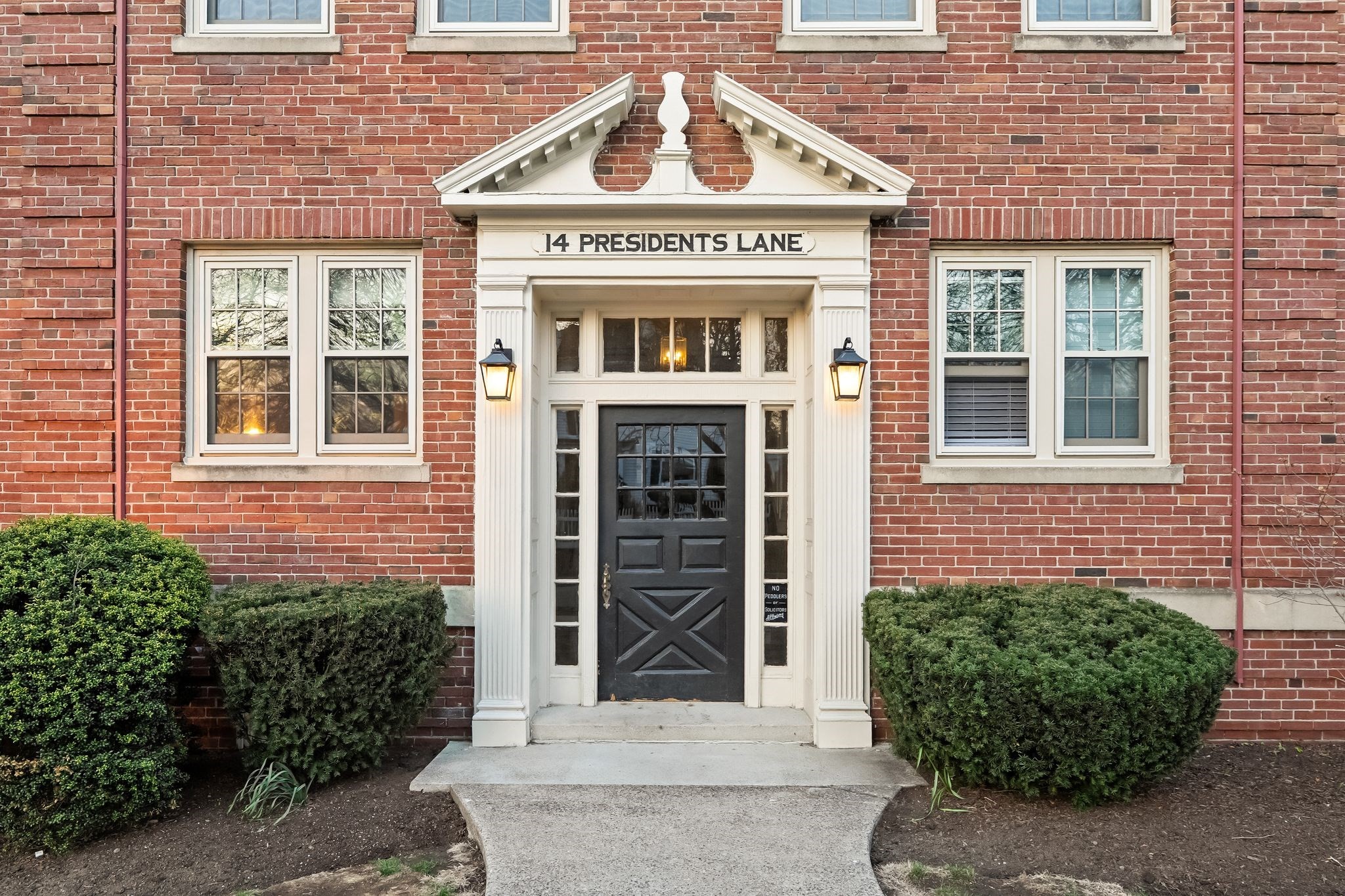 14 Presidents Lane Unit 10, Quincy, MA 02169