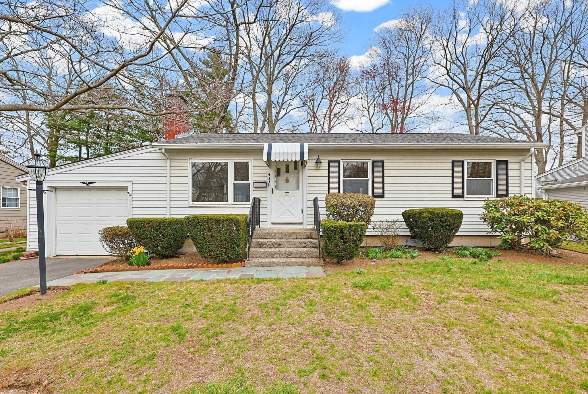 433 Winter St, Norwood, MA 02062