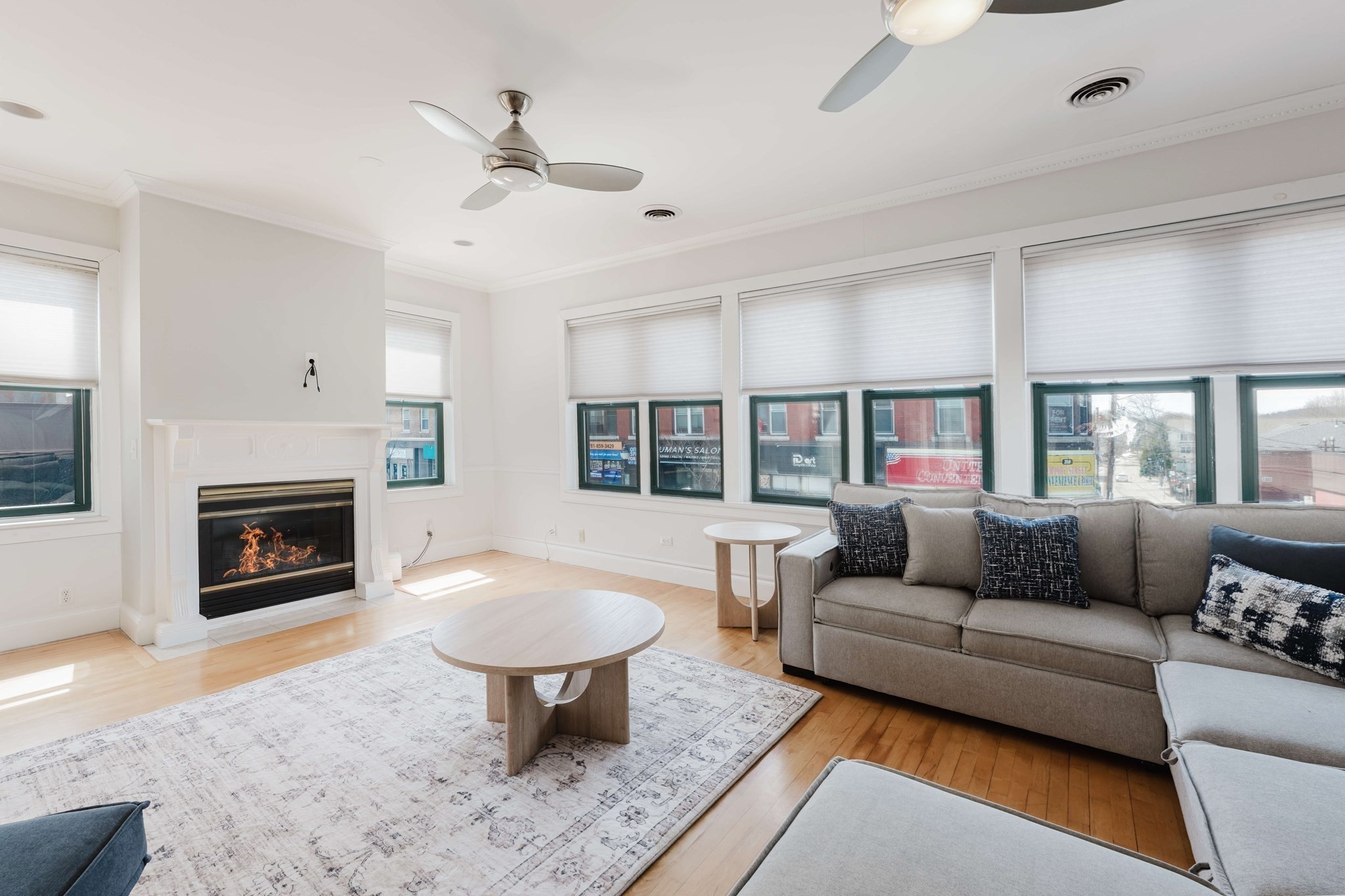 6 Cushing St Unit 1, Waltham, MA 02453