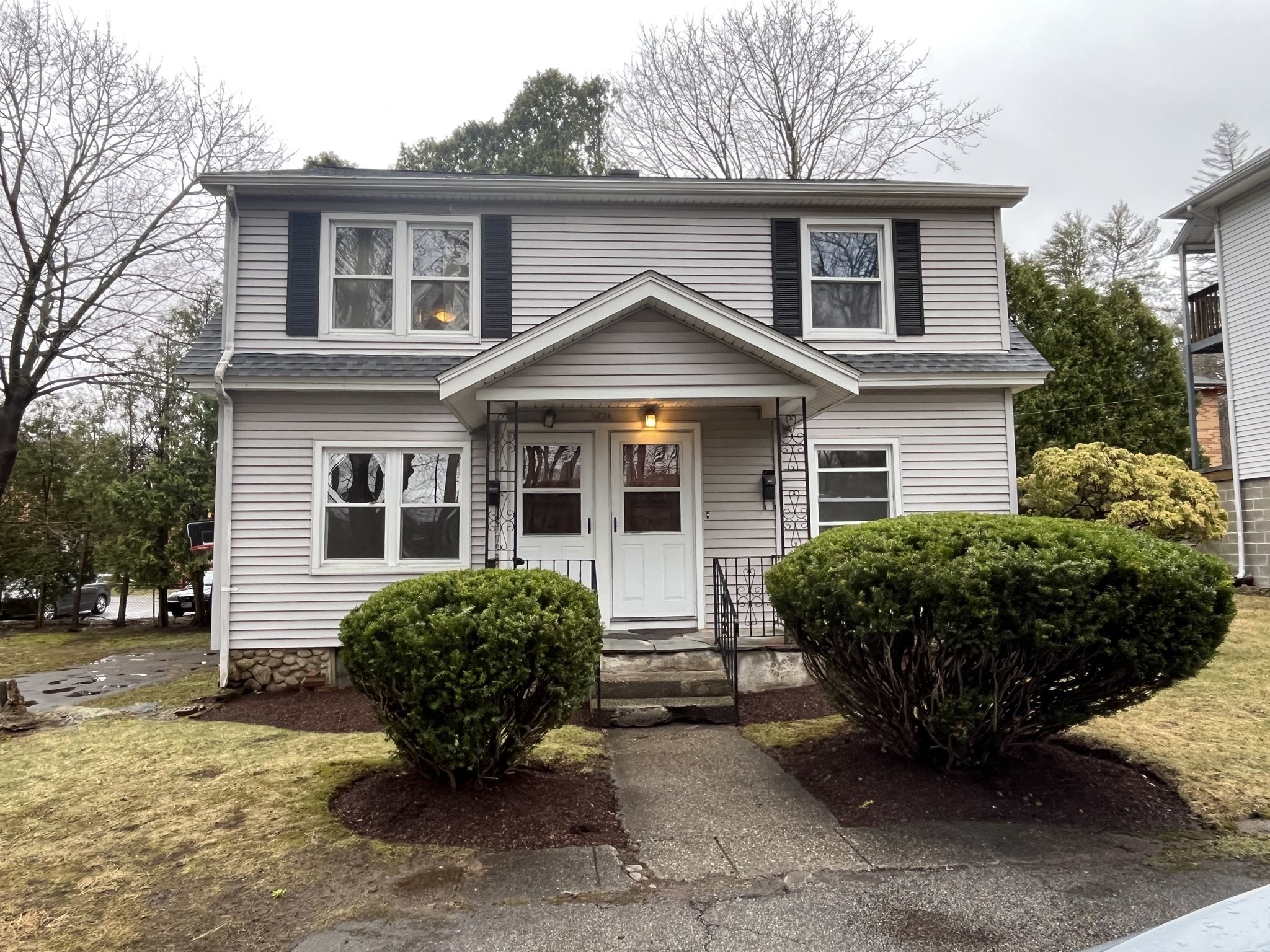 542 Chandler Street, Worcester, MA 01602