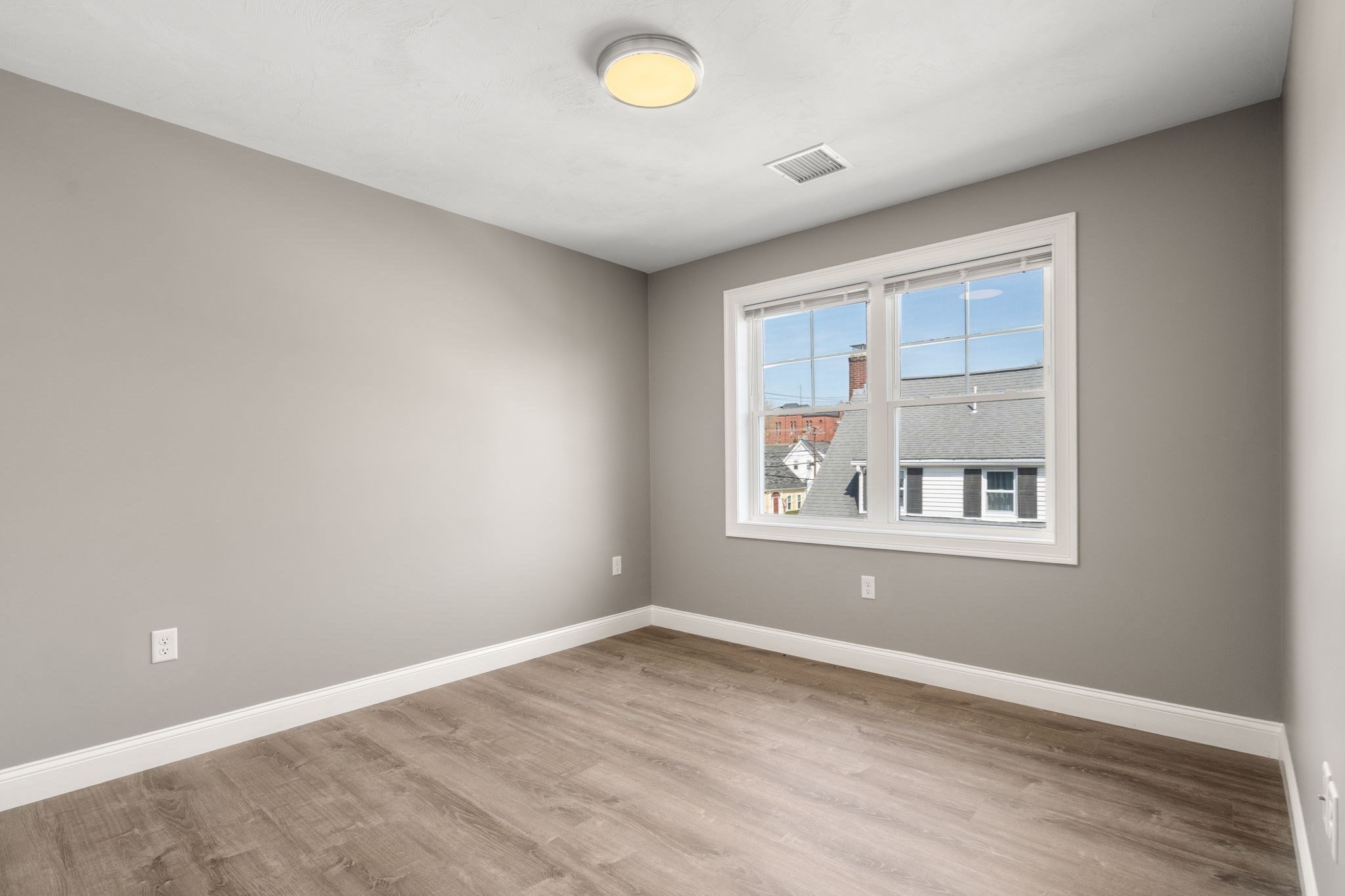 73 Union St, Holbrook, MA 02343 - Image 2