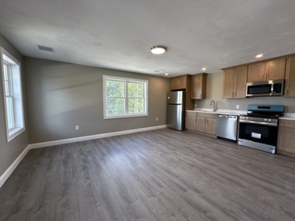 73 Union St, Holbrook, MA 02343 - Image 4