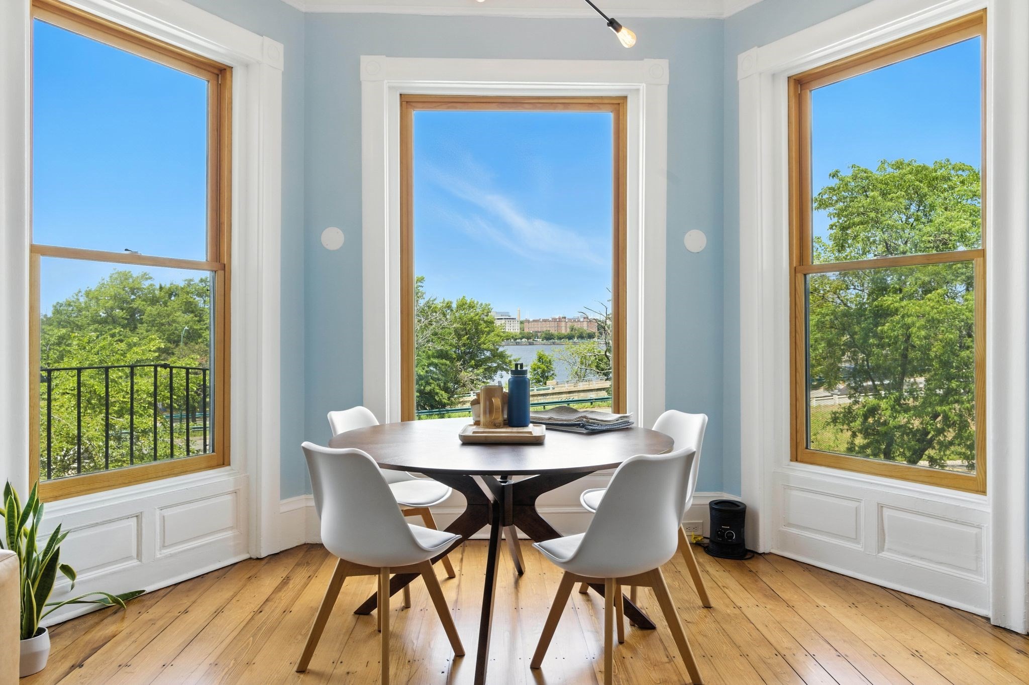 37 Bay State Rd Unit 4, Fenway, Boston, MA 02215