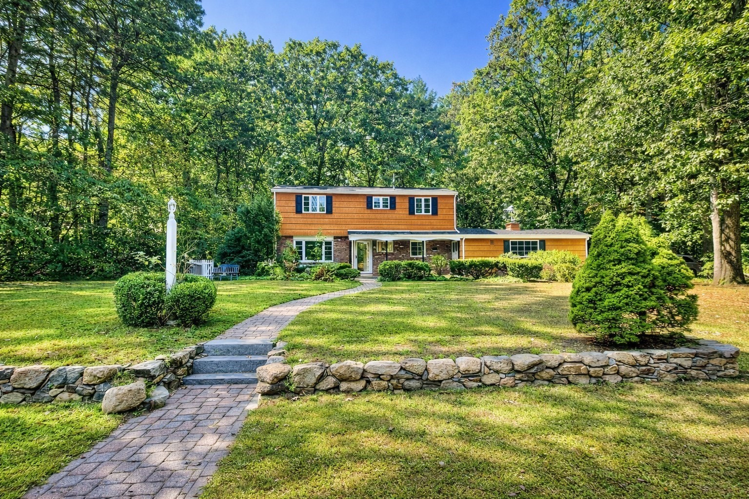 17 Brentwood Rd, Sudbury, MA 01776
