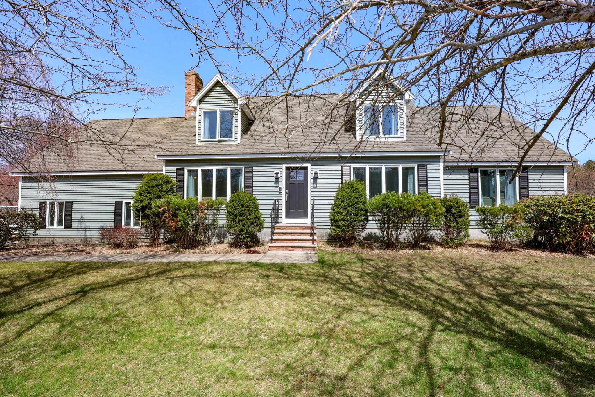 2 Natalie Rd, Chelmsford, MA 01824