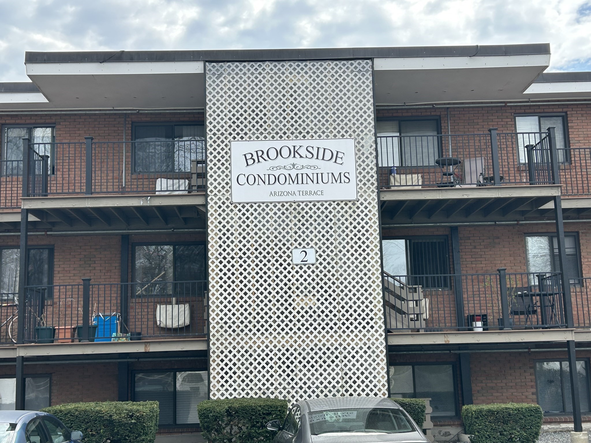 16 Arizon Ter Unit 4, Arlington, MA 02474