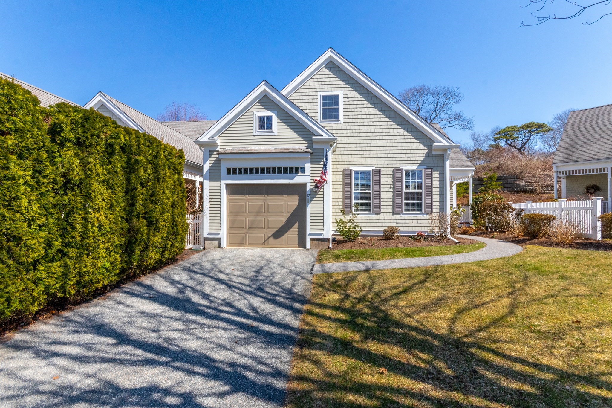13 Hollyhock Knoll Ct Unit 13, Bourne, MA 02532