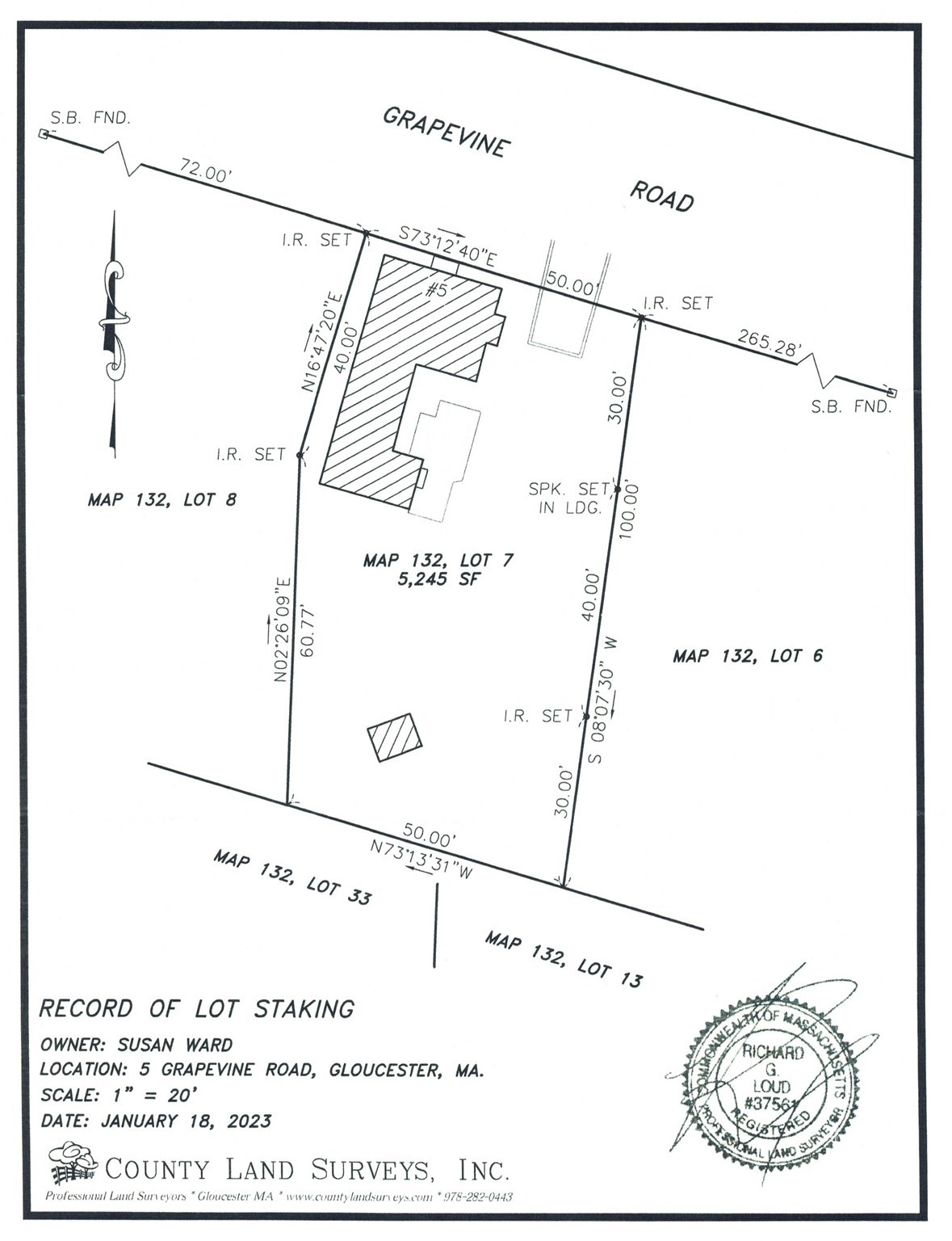 5 Grapevine Rd, Gloucester, MA 01930