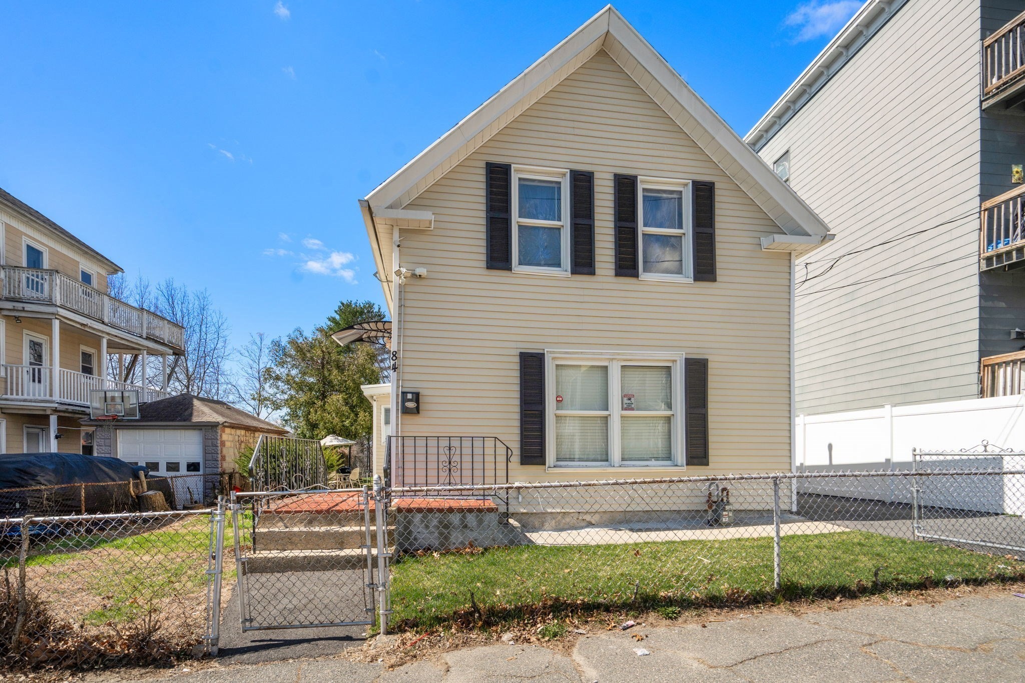 84 Howard Street, Lawrence, MA 01841
