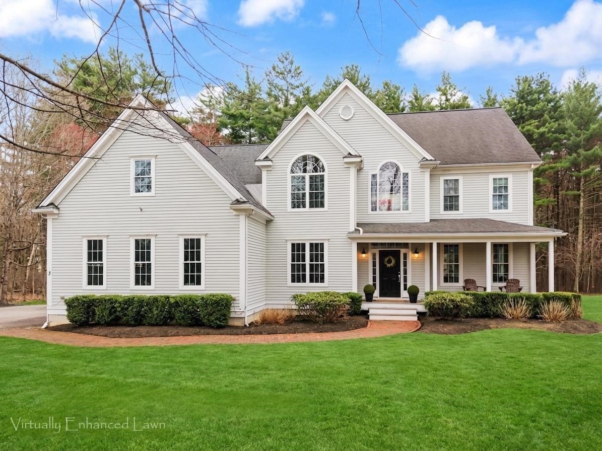 3 Antique Cir, Sudbury, MA 01776